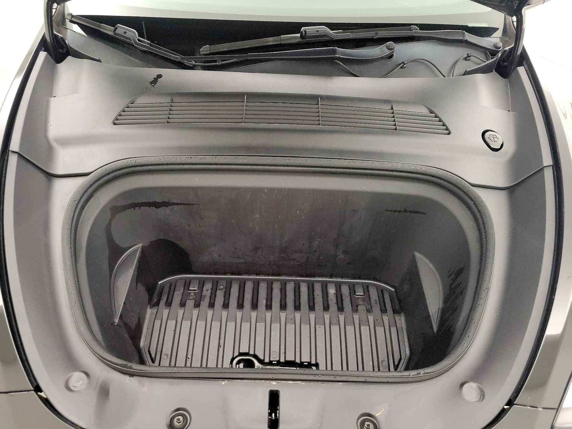 Thumbnail: 2020 Tesla Model Y - 19