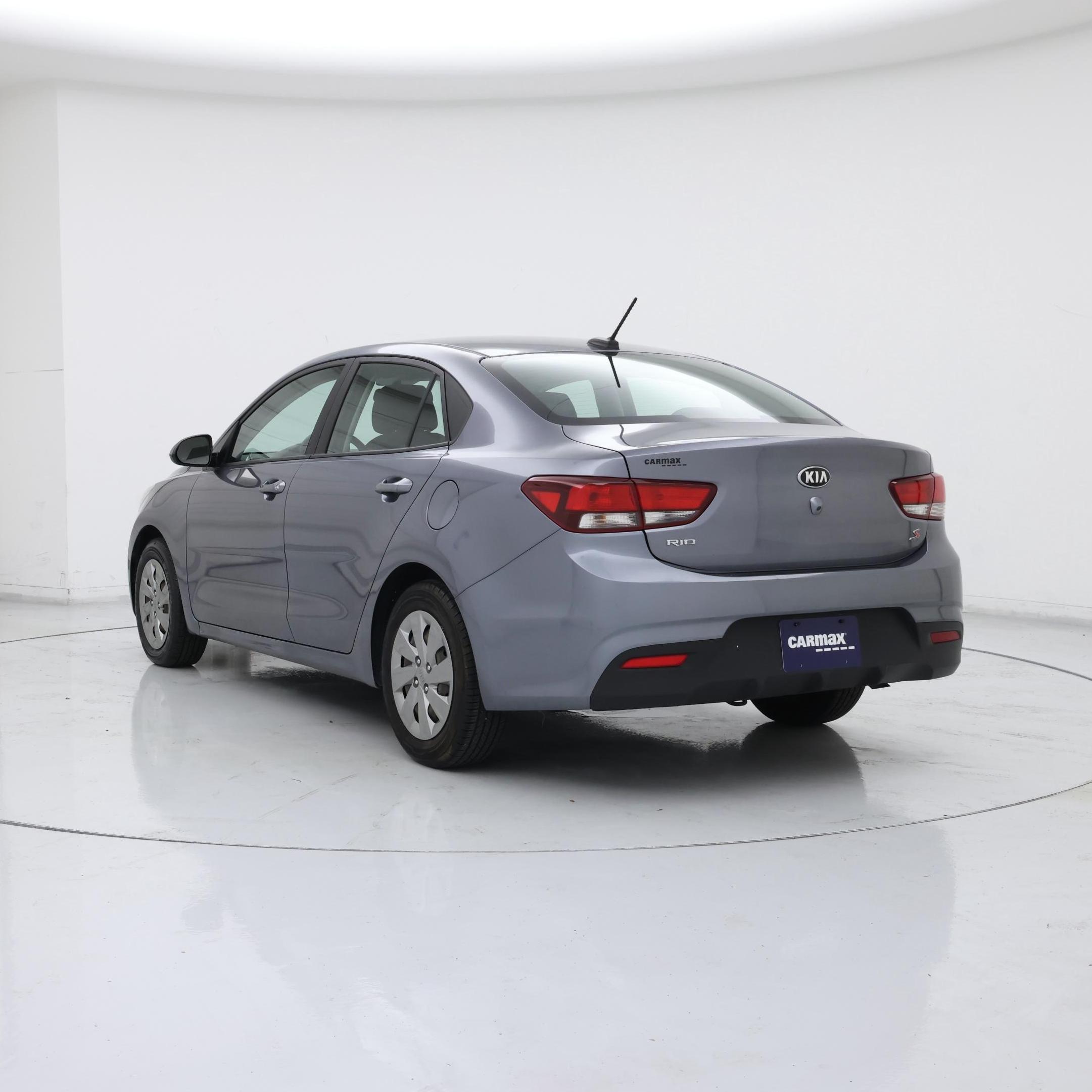 Thumbnail: 2020 Kia Rio - 2