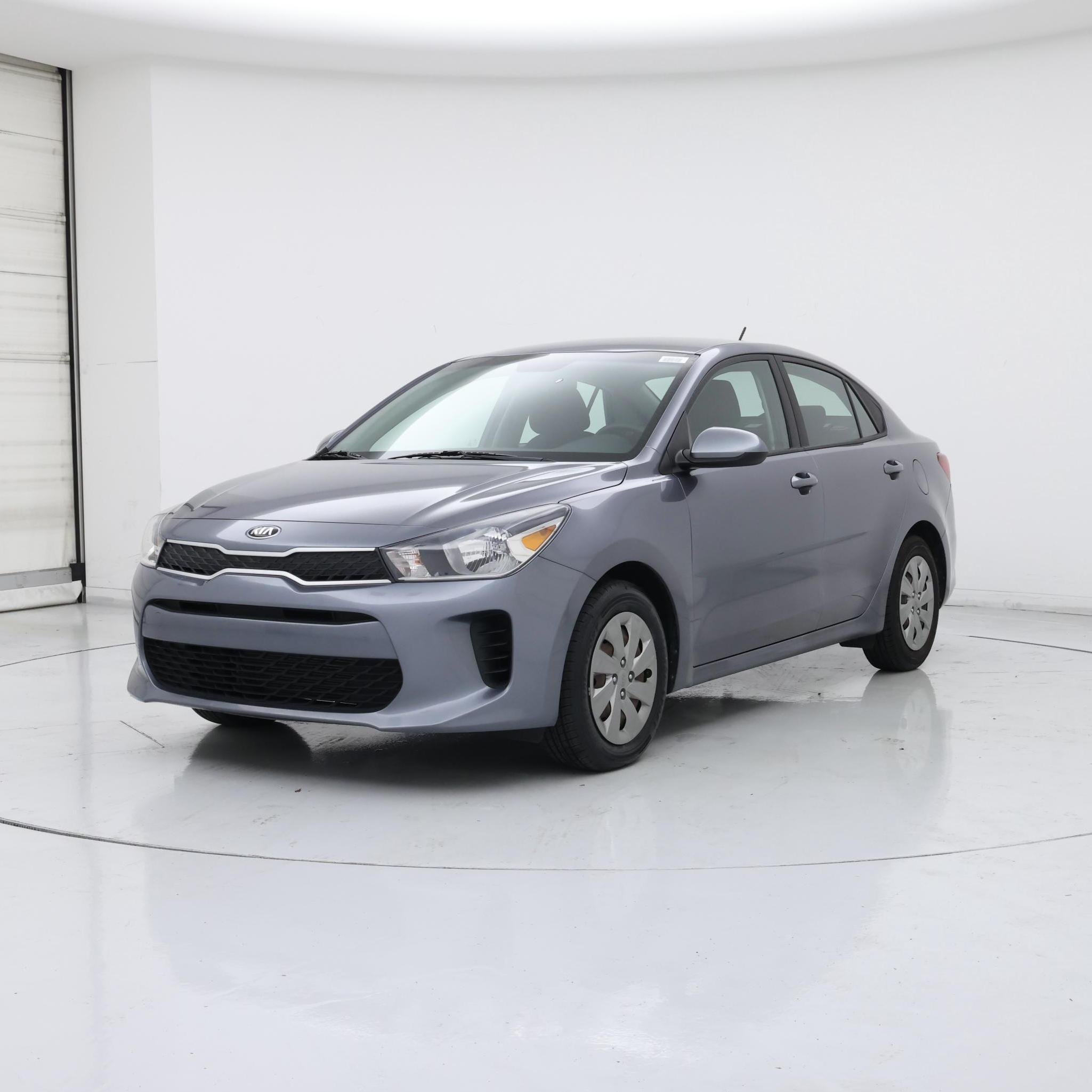 Thumbnail: 2020 Kia Rio - 4