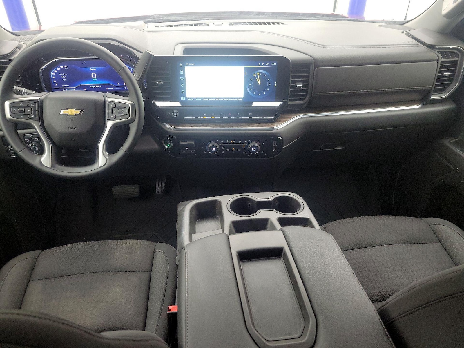 2023 Chevrolet Silverado 1500 LT - Photo 10
