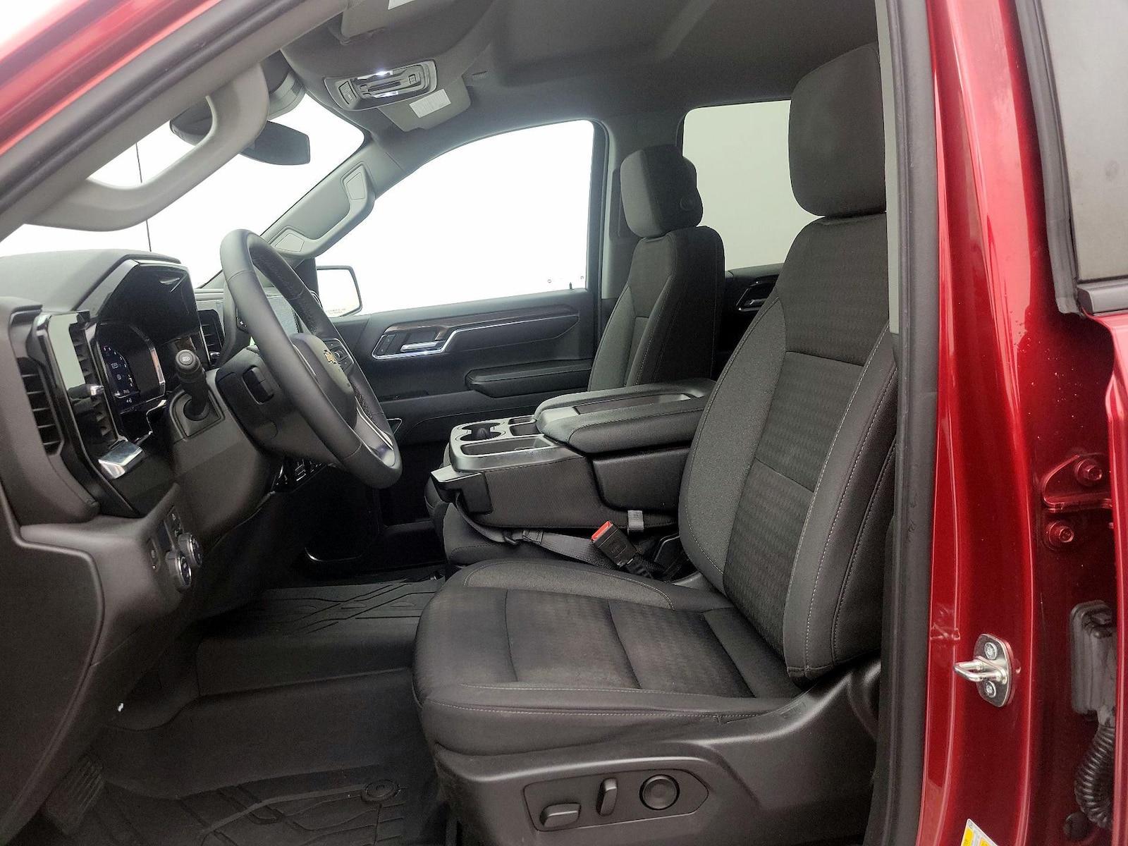 2023 Chevrolet Silverado 1500 LT - Photo 12