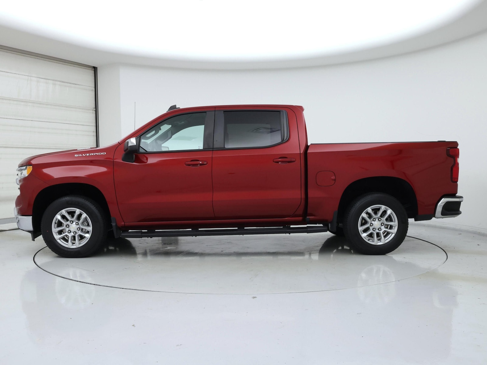 2023 Chevrolet Silverado 1500 LT - Photo 4