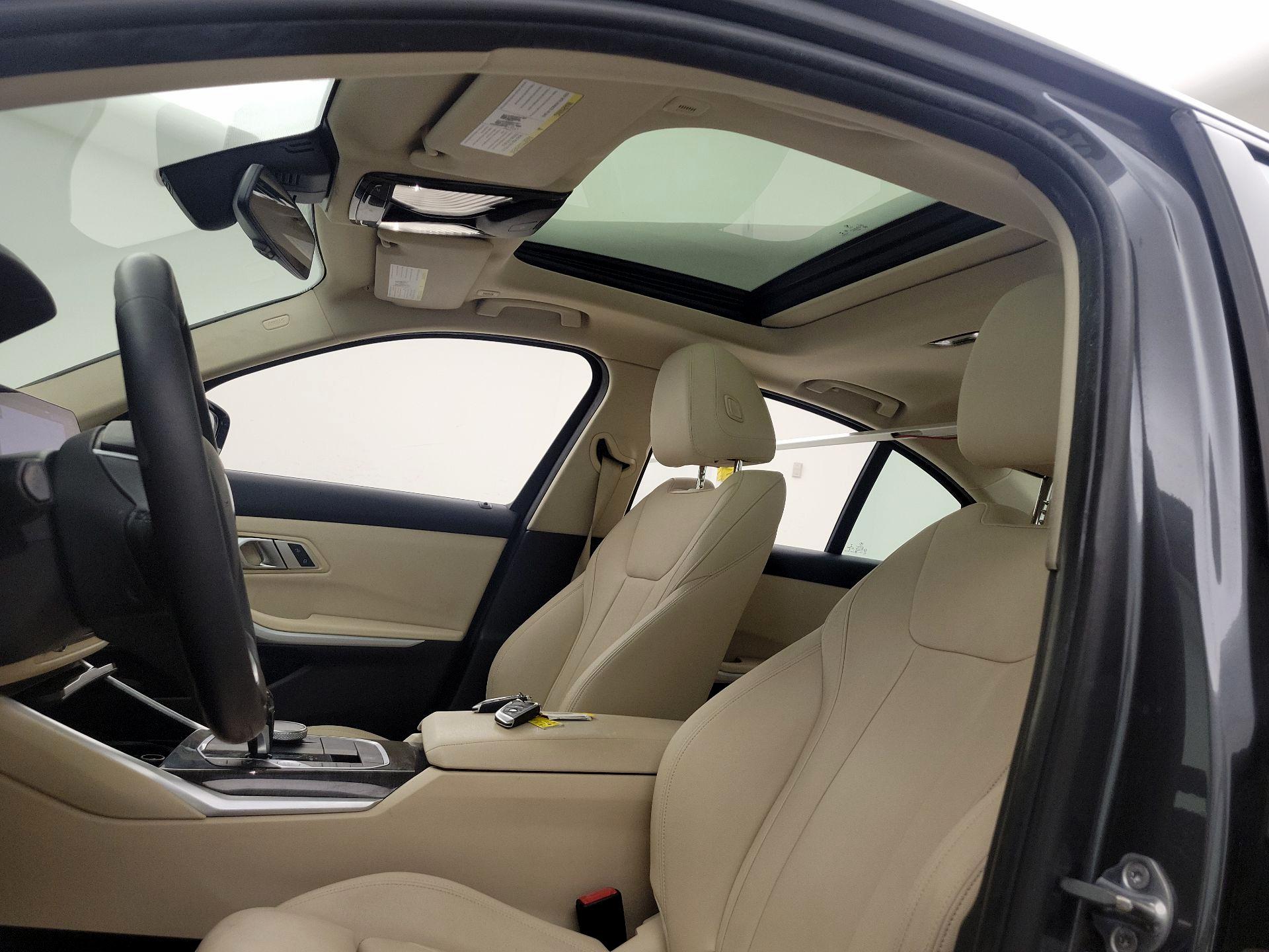Thumbnail: 2019 BMW 3 Series - 20