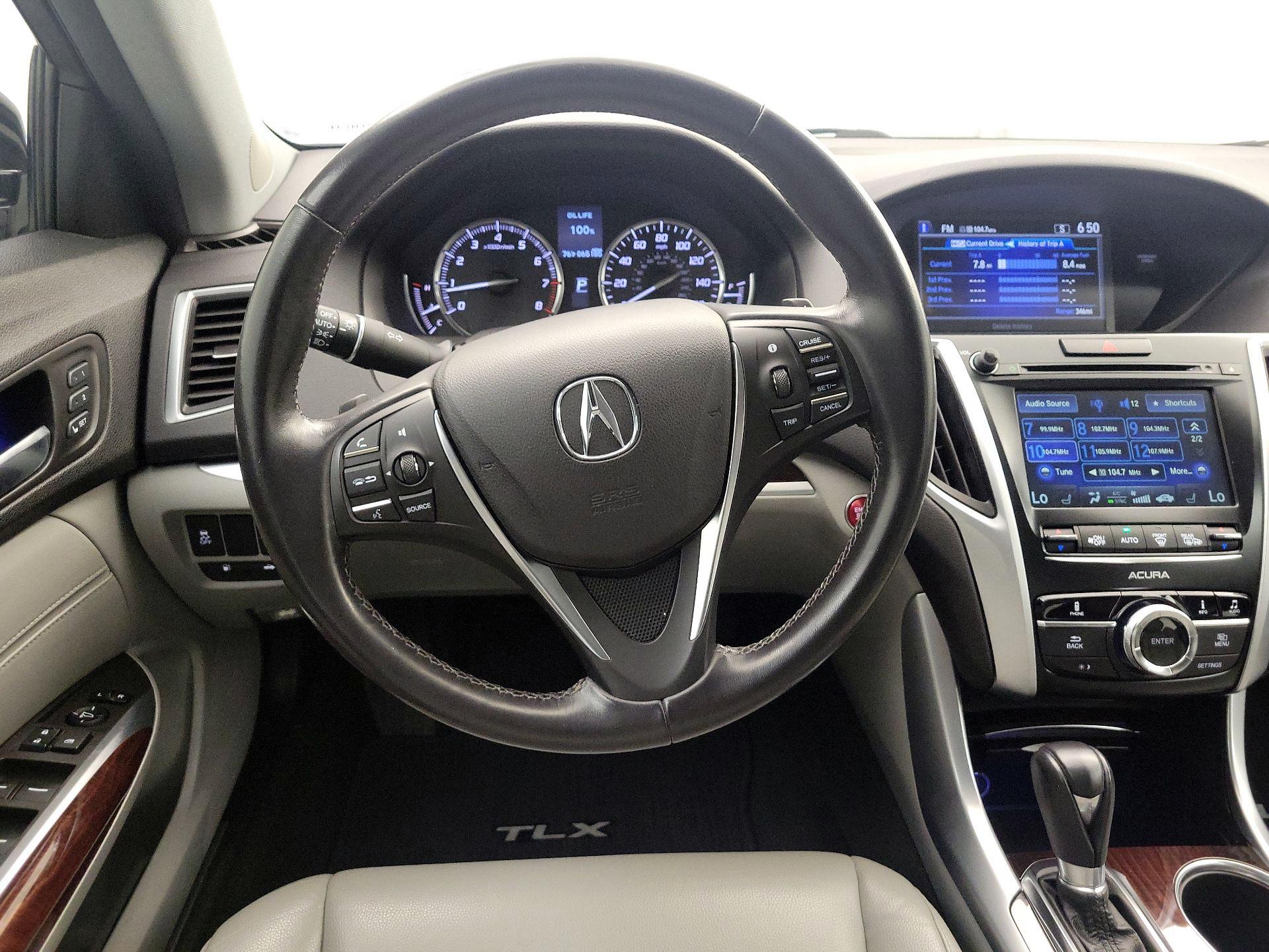 Thumbnail: 2016 Acura TLX - 10