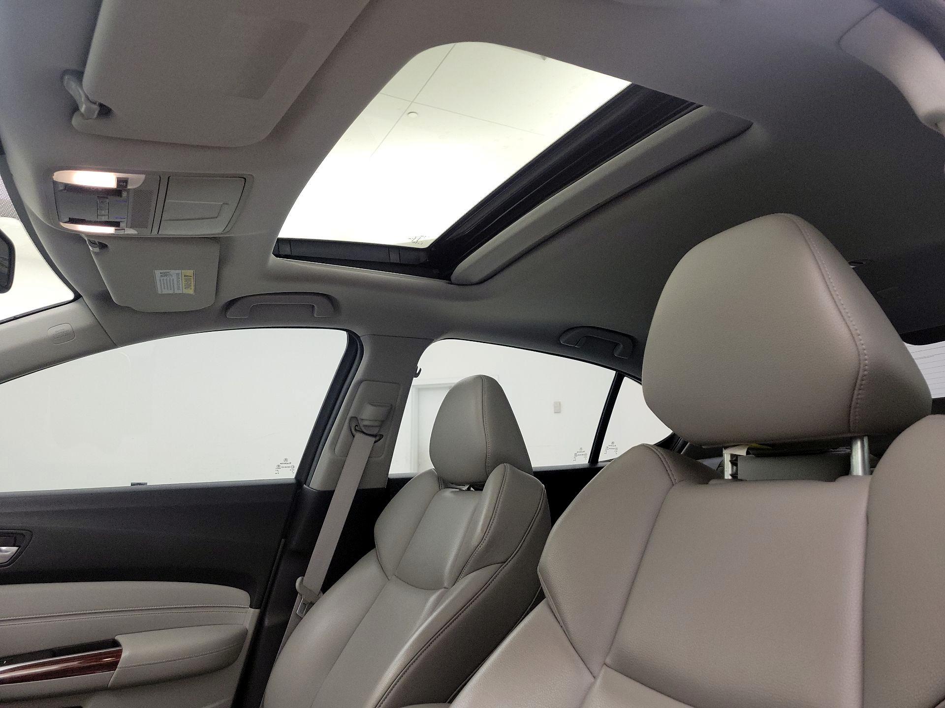 Thumbnail: 2016 Acura TLX - 19