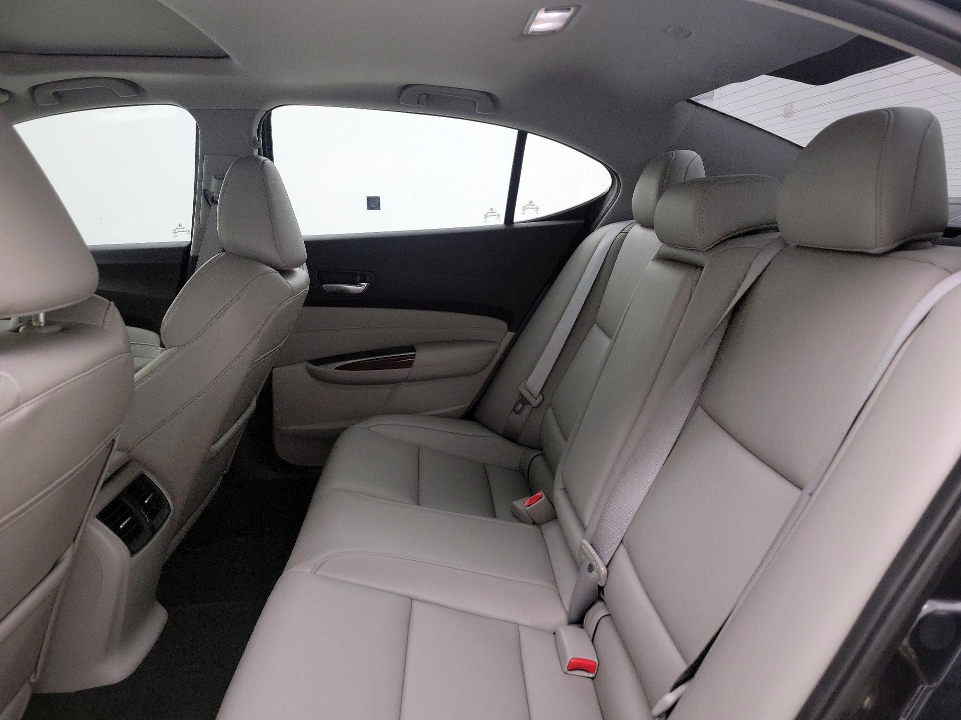 Thumbnail: 2016 Acura TLX - 20