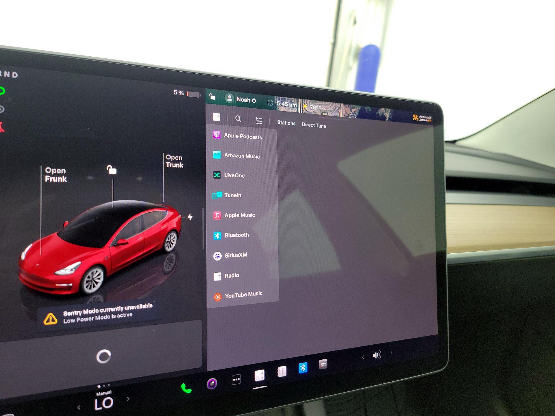 Thumbnail: 2023 Tesla Model 3 - 15