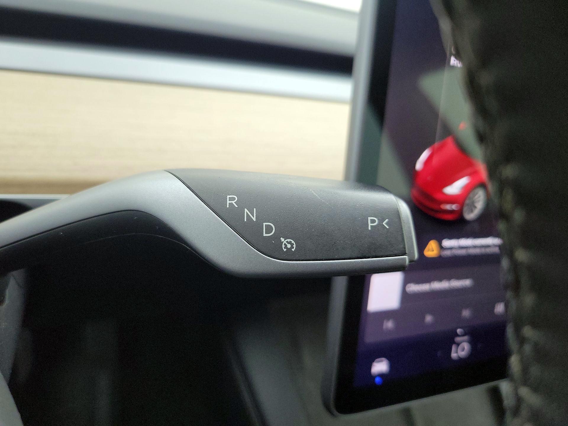Thumbnail: 2023 Tesla Model 3 - 17