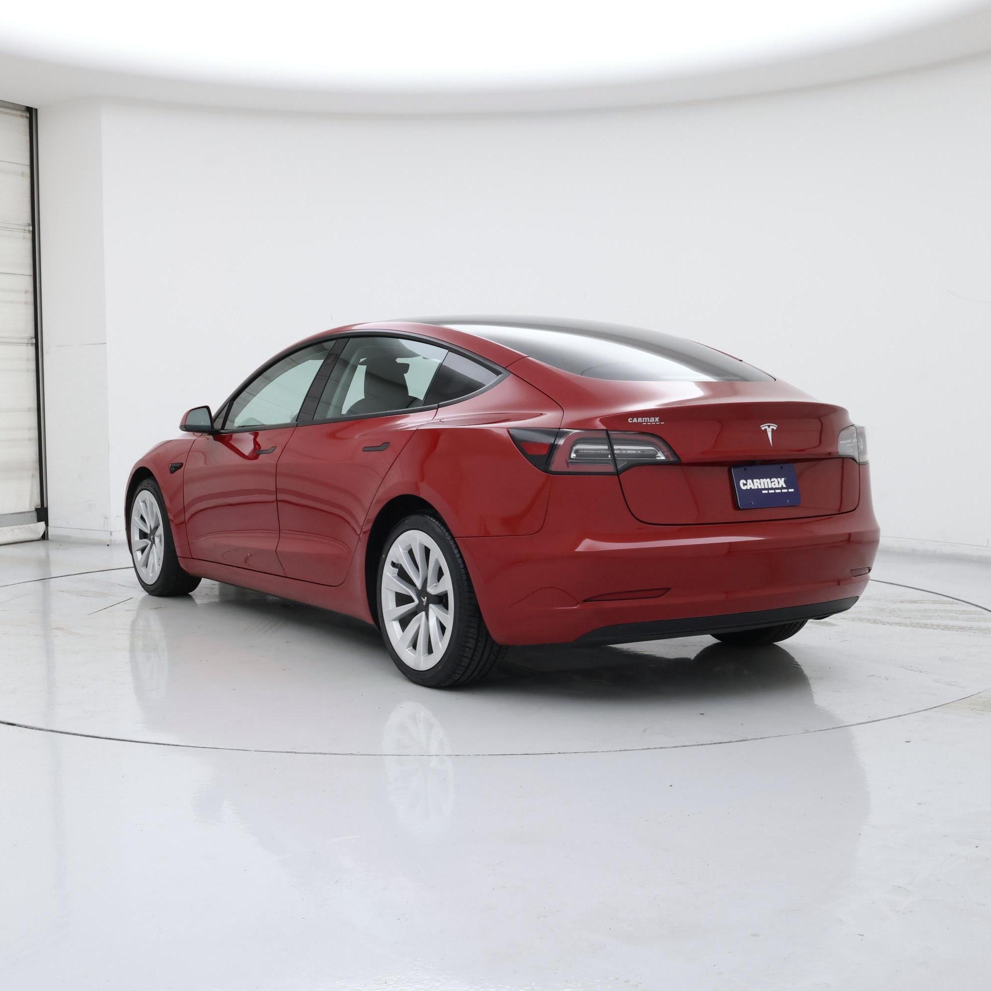 Thumbnail: 2023 Tesla Model 3 - 2