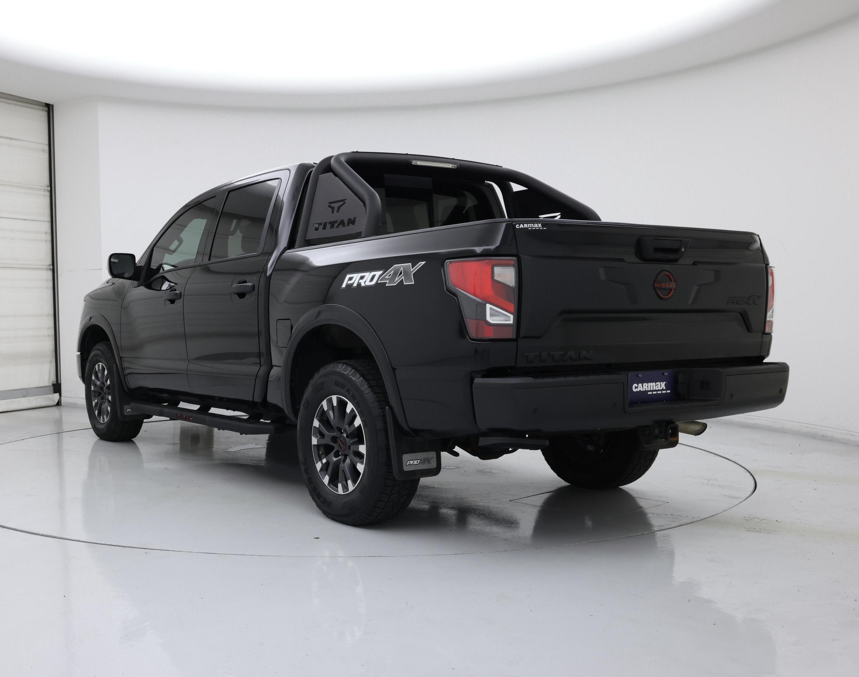 Thumbnail: 2024 Nissan Titan - 2