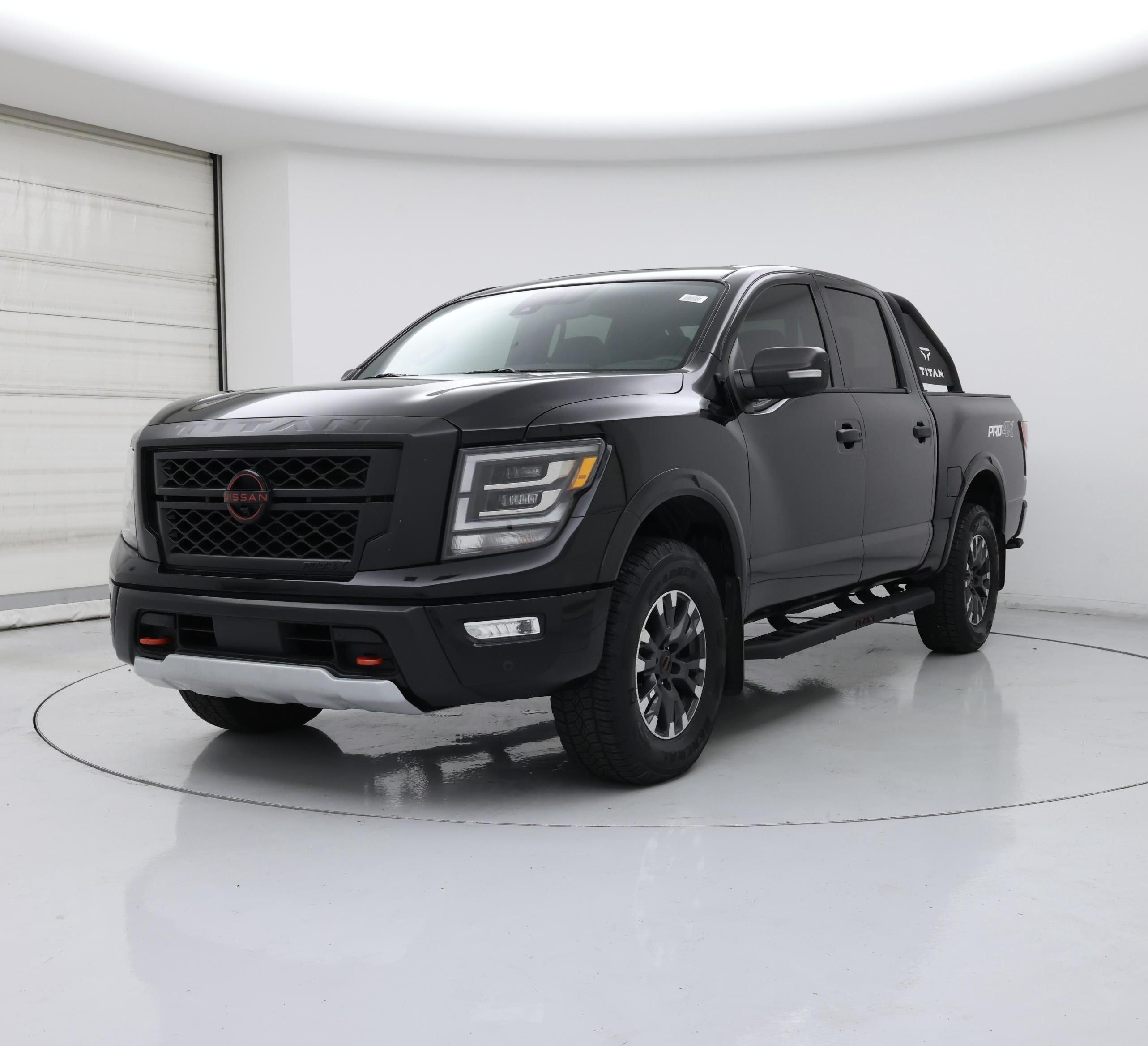 Thumbnail: 2024 Nissan Titan - 4