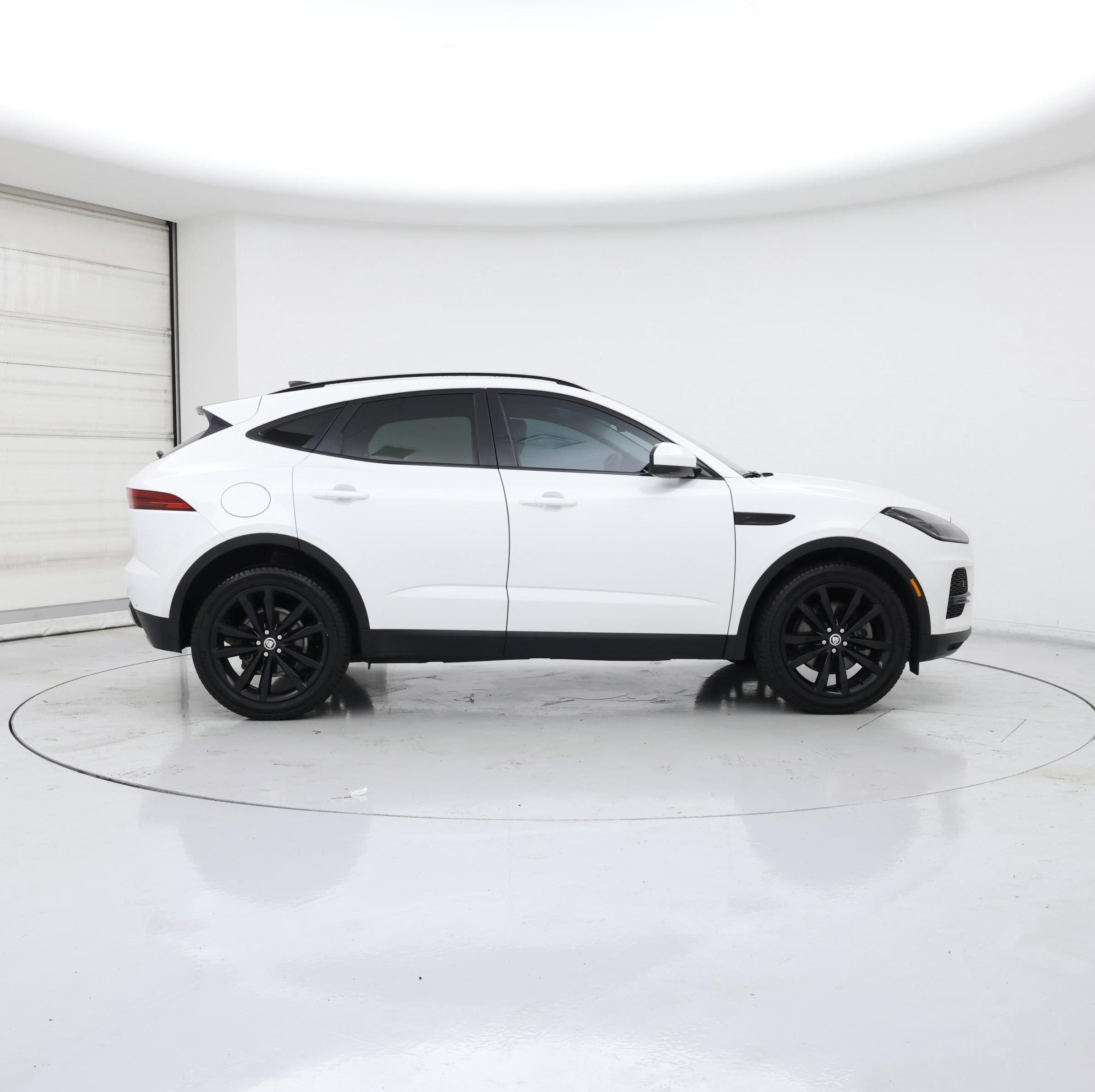 Thumbnail: 2023 Jaguar E-Pace - 7