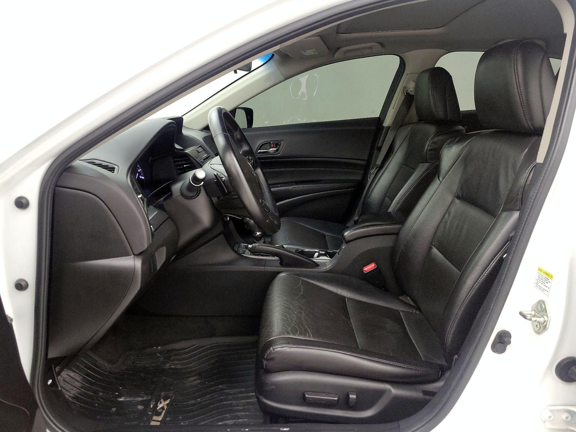 Thumbnail: 2015 Acura ILX - 11