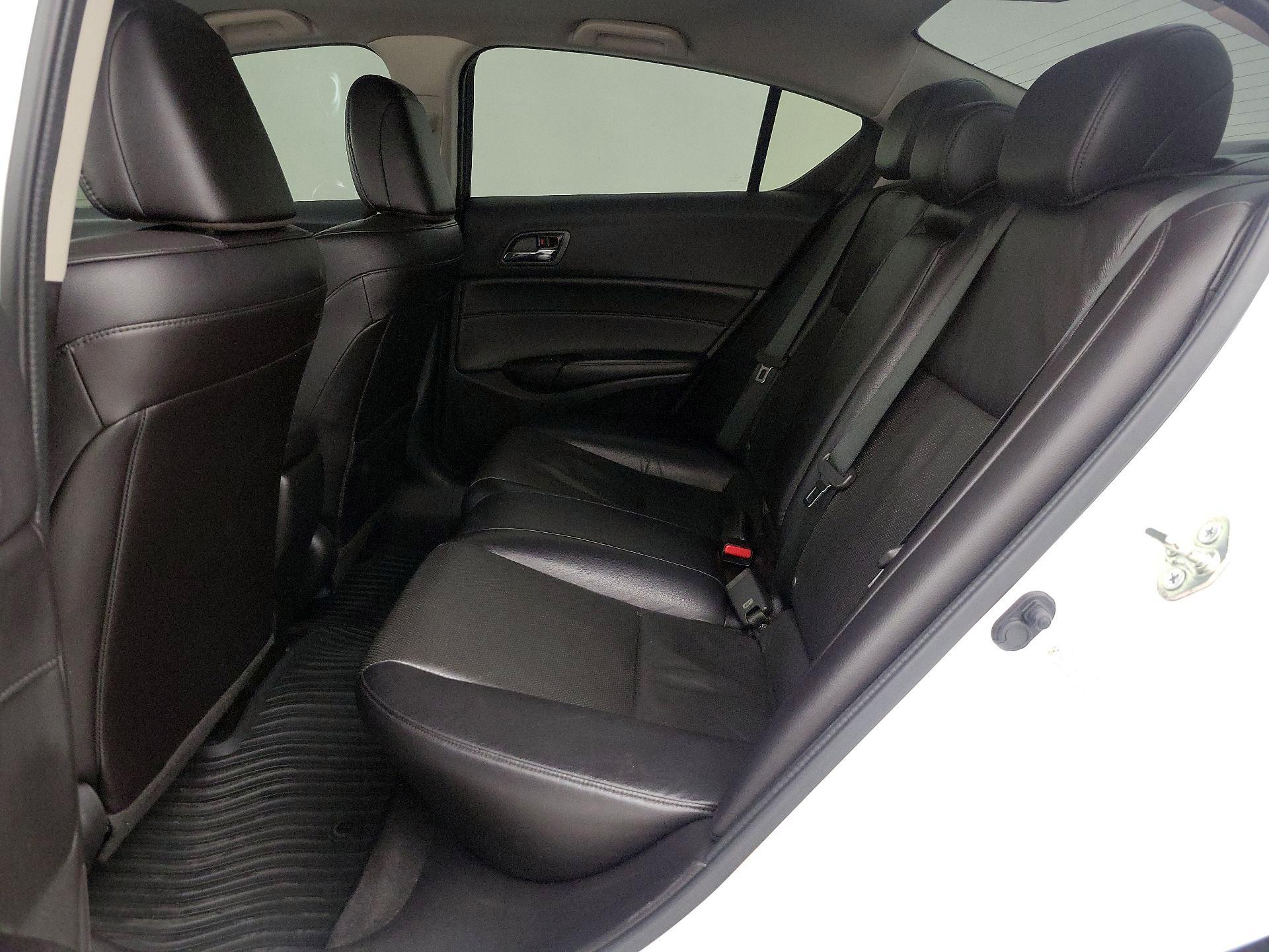 Thumbnail: 2015 Acura ILX - 20