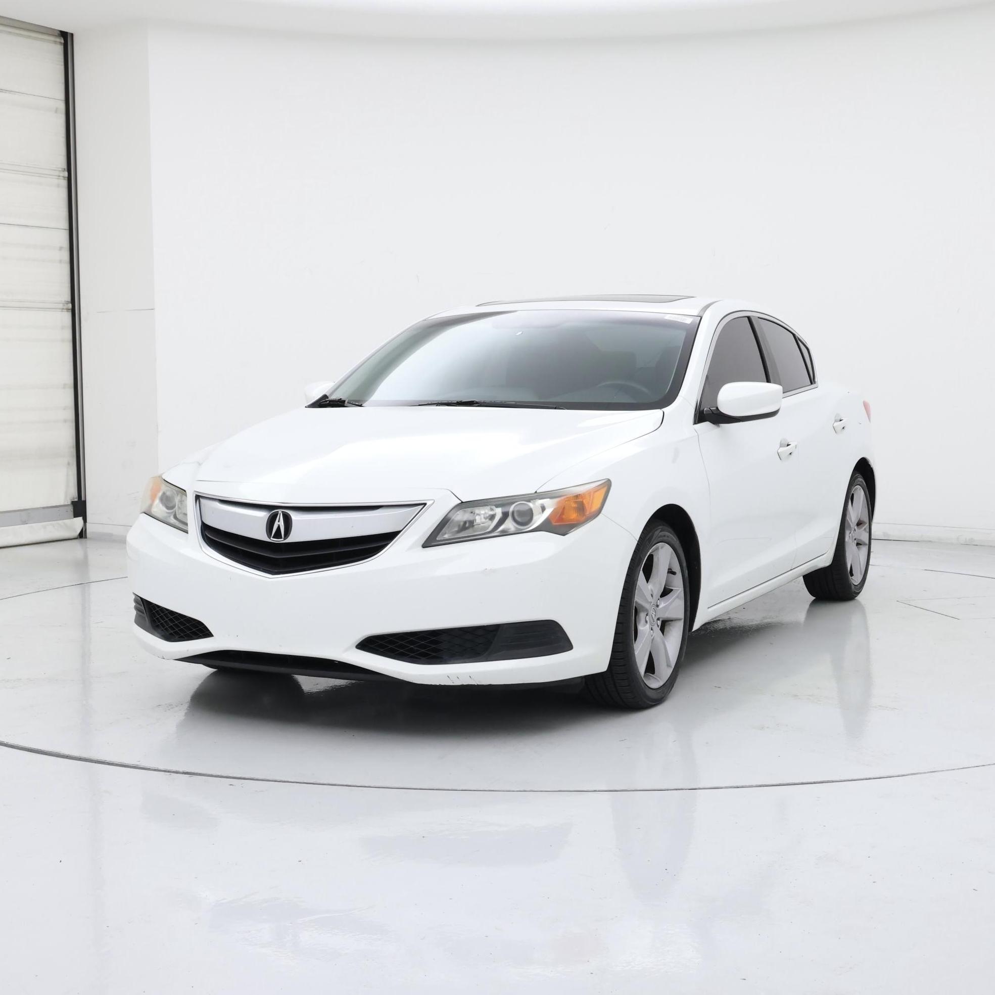 Thumbnail: 2015 Acura ILX - 4