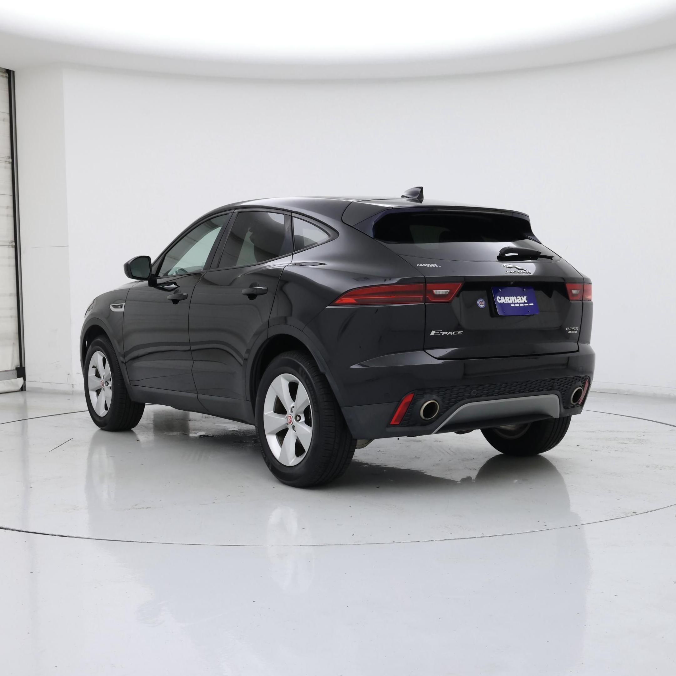 Thumbnail: 2019 Jaguar E-Pace - 2
