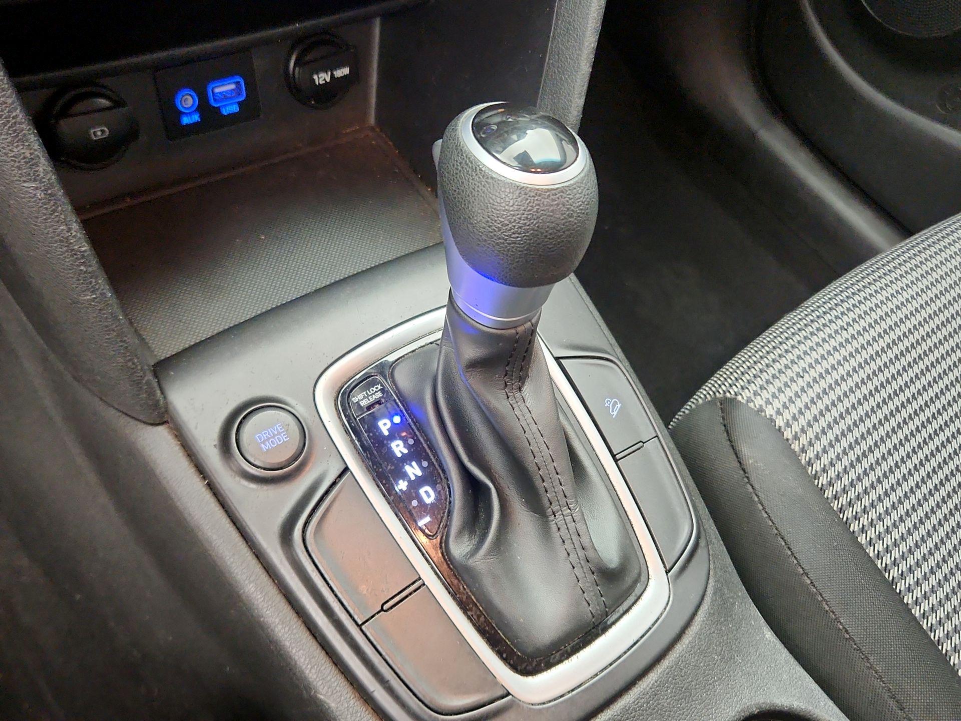 Thumbnail: 2020 Hyundai Kona - 17