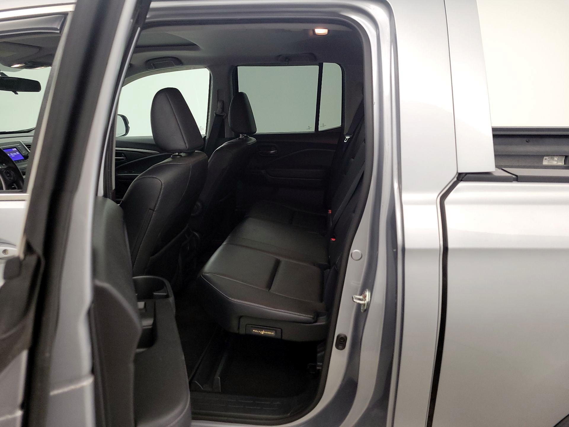 Thumbnail: 2019 Honda Ridgeline - 20