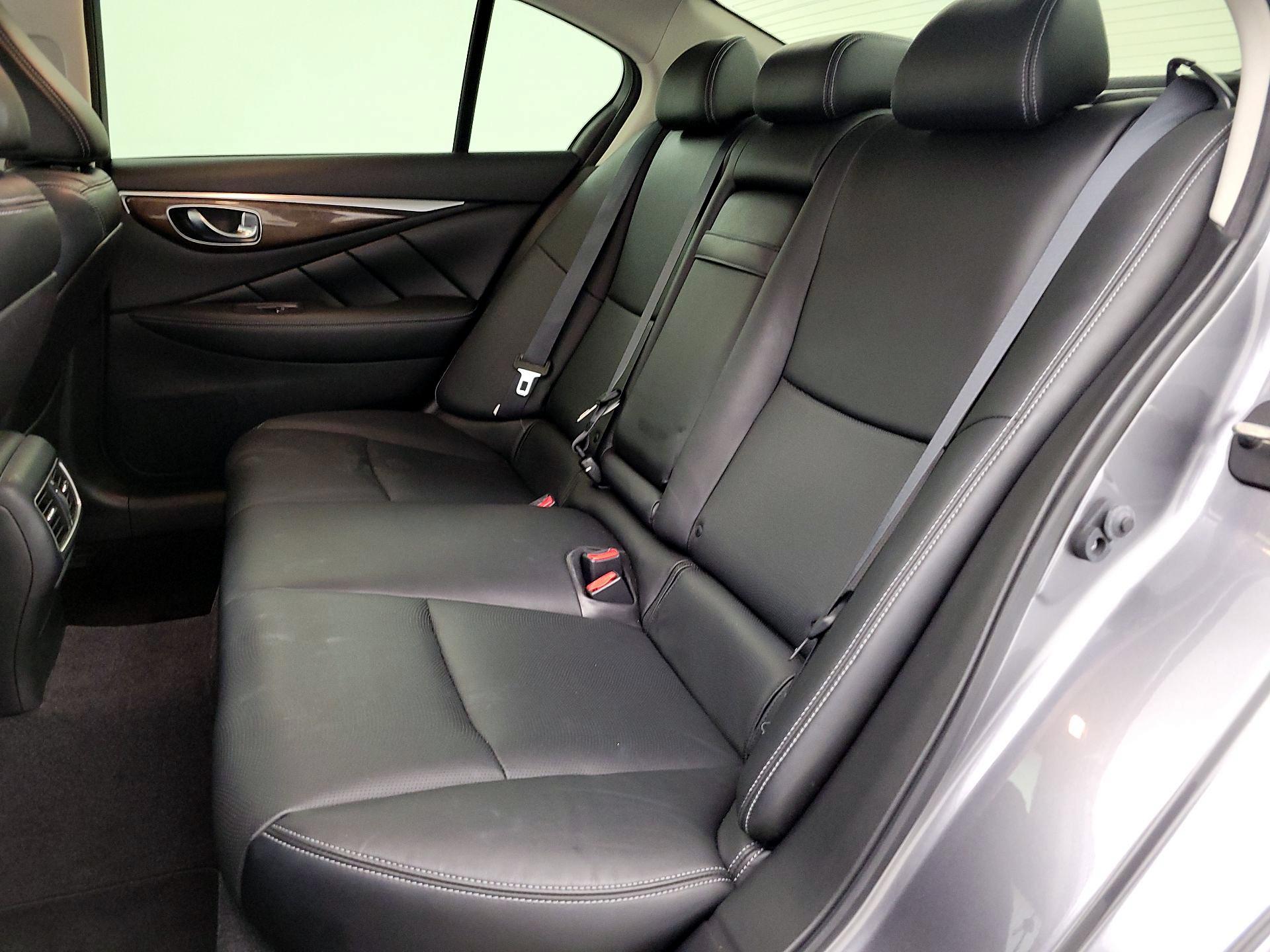 Thumbnail: 2015 INFINITI Q50 - 20