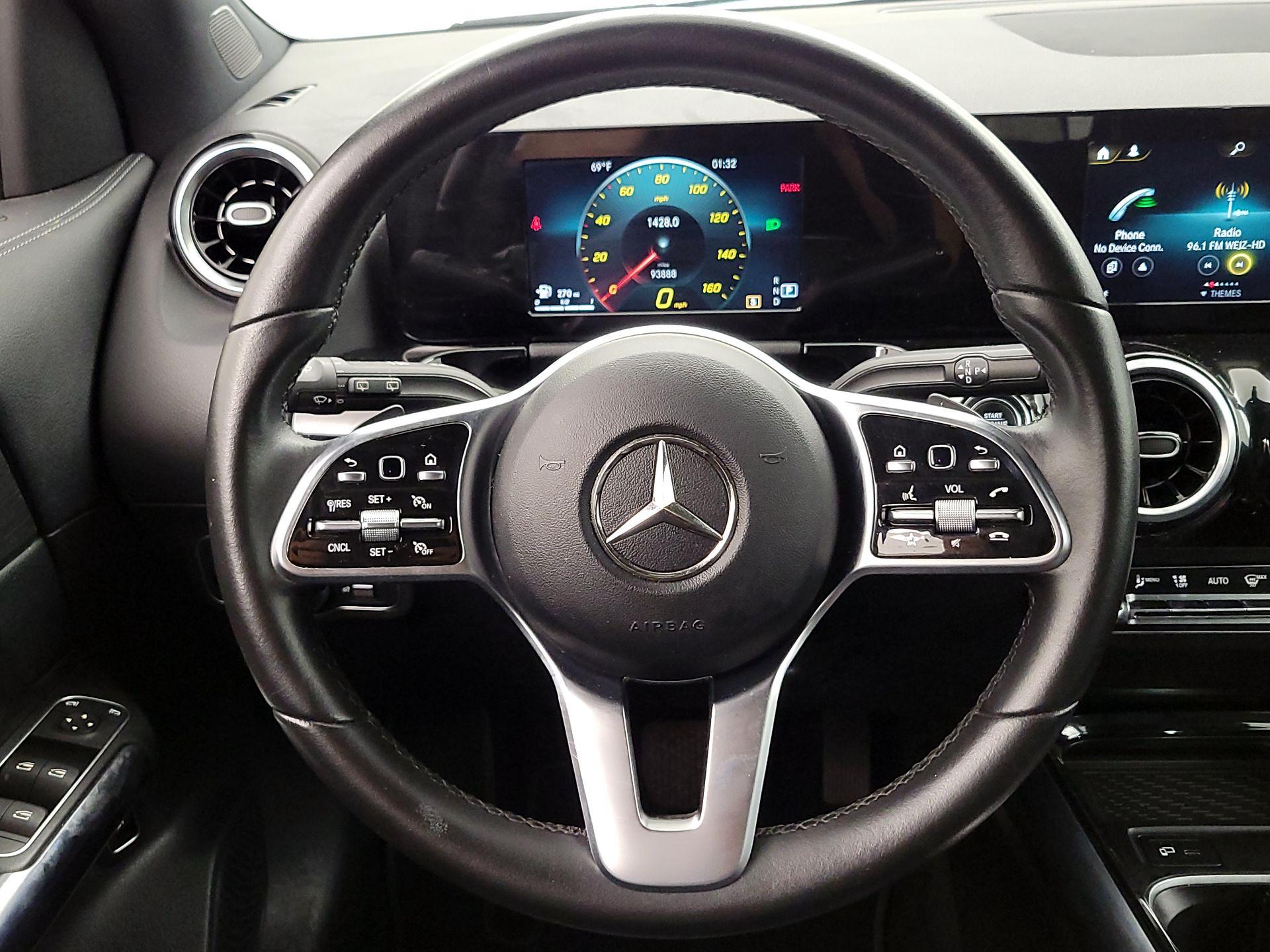 Thumbnail: 2021 Mercedes-Benz GLA - 10