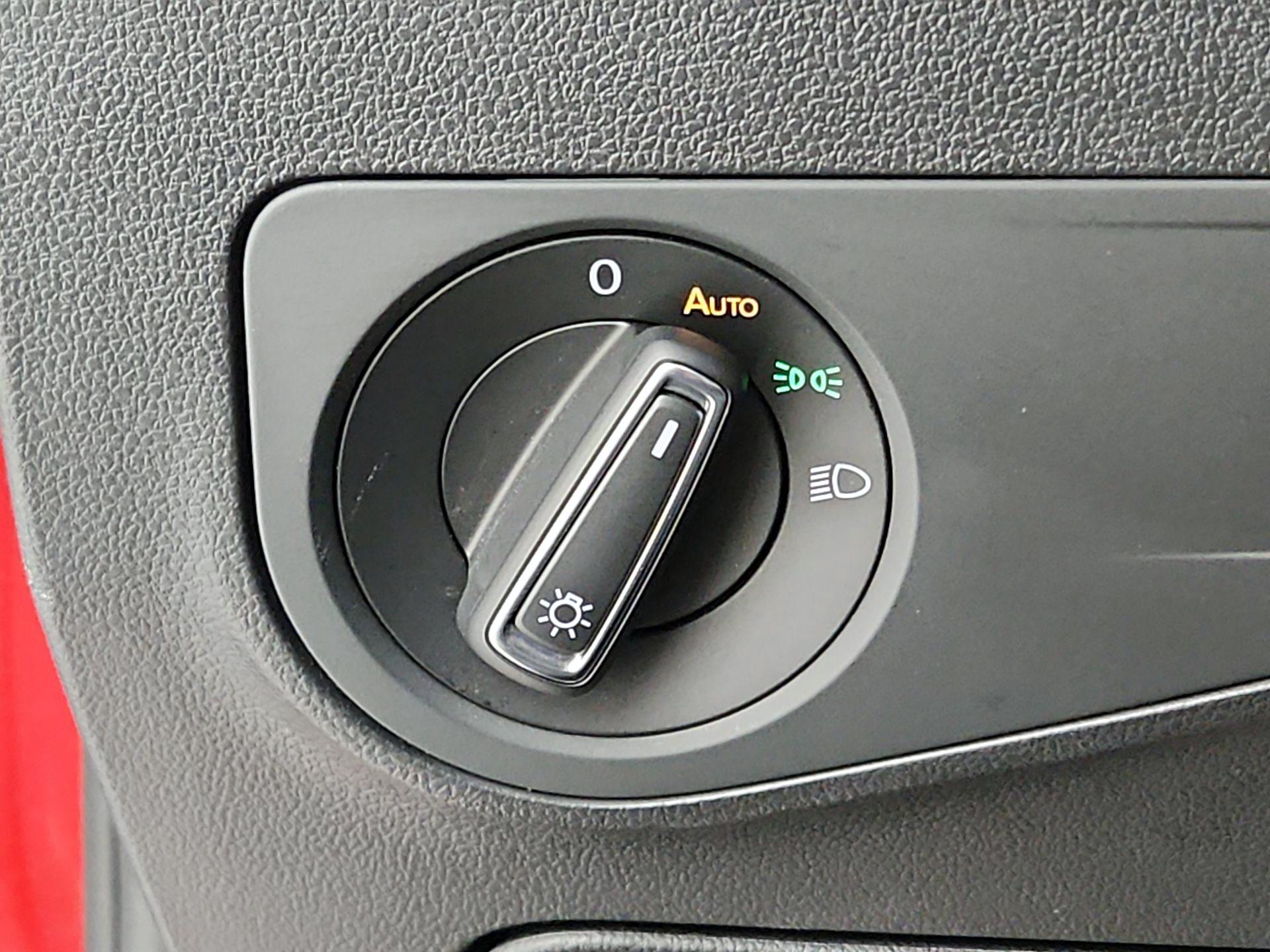 Thumbnail: 2023 Volkswagen Tiguan - 13