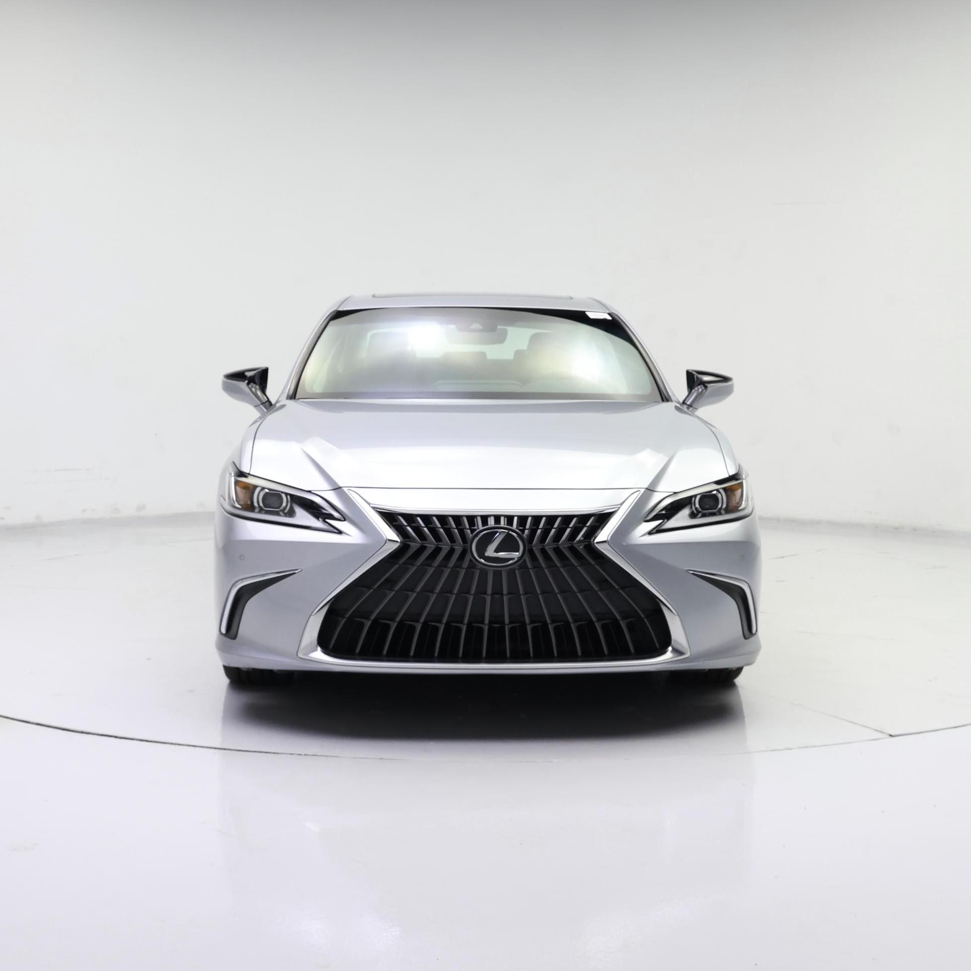 Thumbnail: 2022 Lexus ES - 5