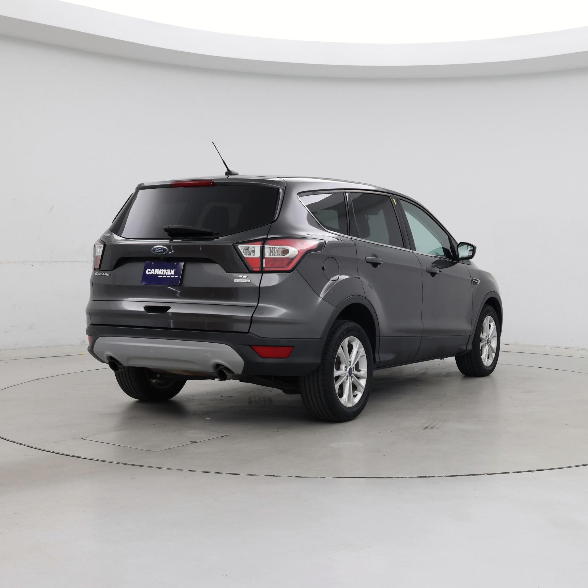 Thumbnail: 2017 Ford Escape - 8