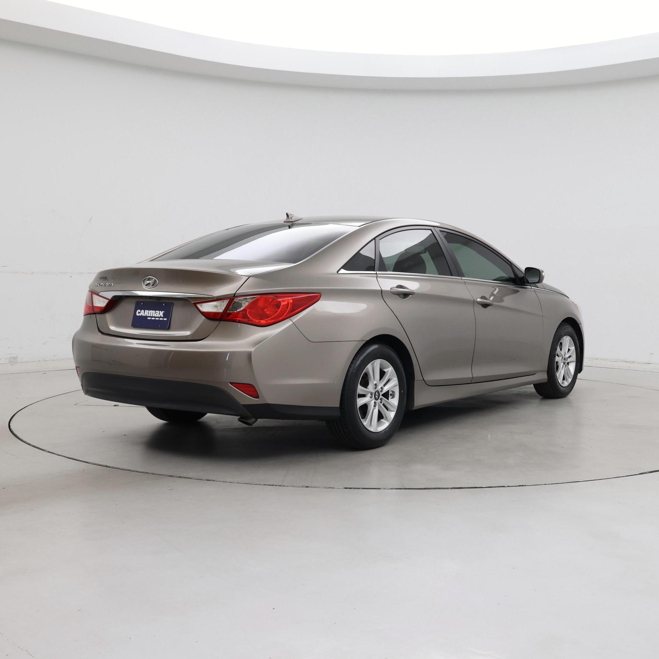 Thumbnail: 2014 Hyundai Sonata - 8