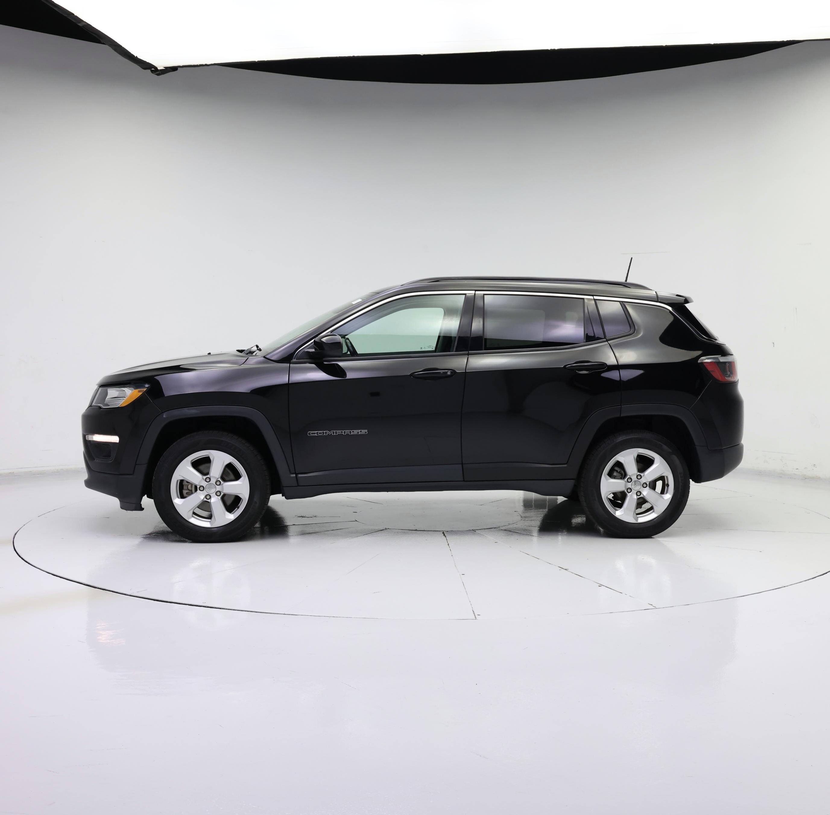 Thumbnail: 2020 Jeep Compass - 3