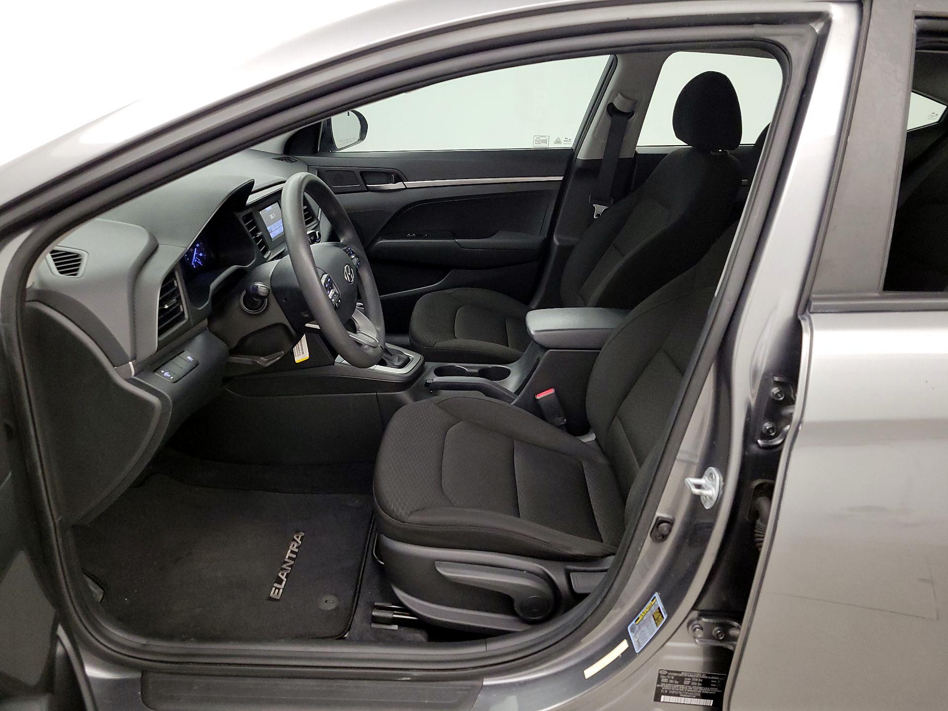 Thumbnail: 2019 Hyundai Elantra - 11