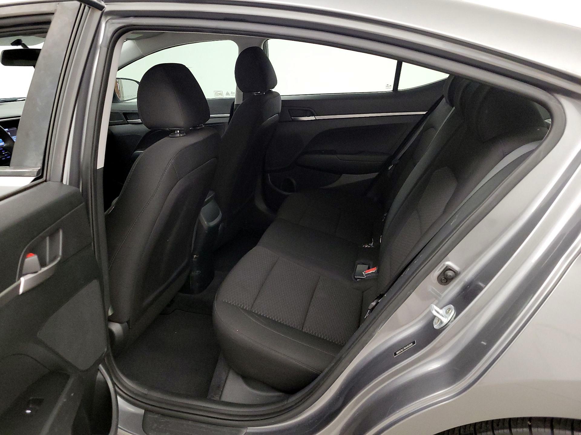 Thumbnail: 2019 Hyundai Elantra - 19