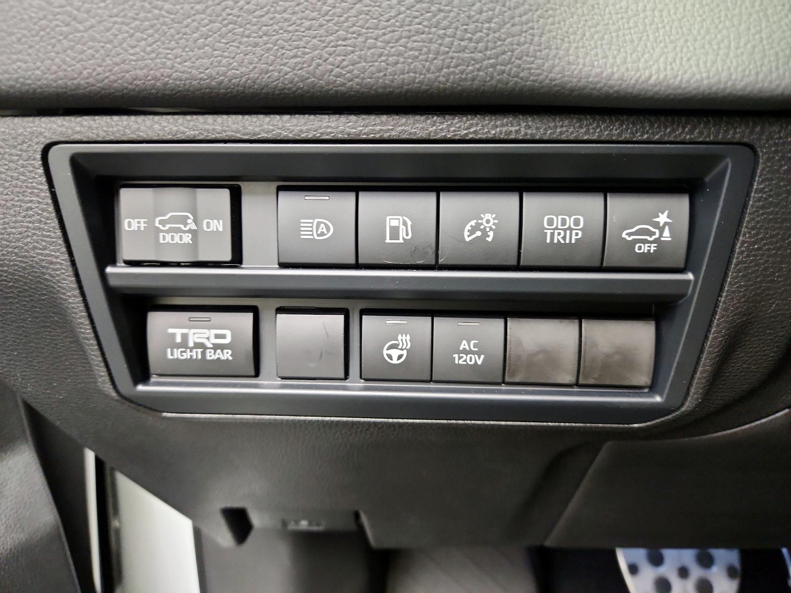 2026 Toyota Sequoia 14
