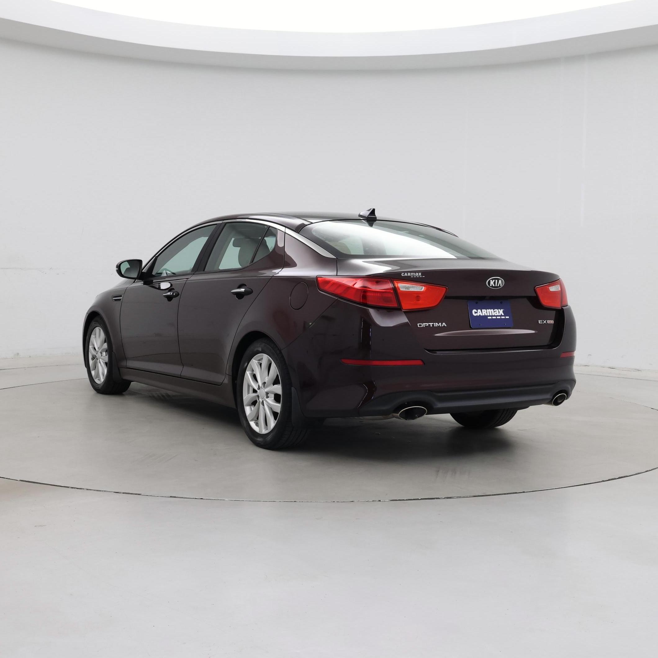 Thumbnail: 2015 Kia Optima - 2