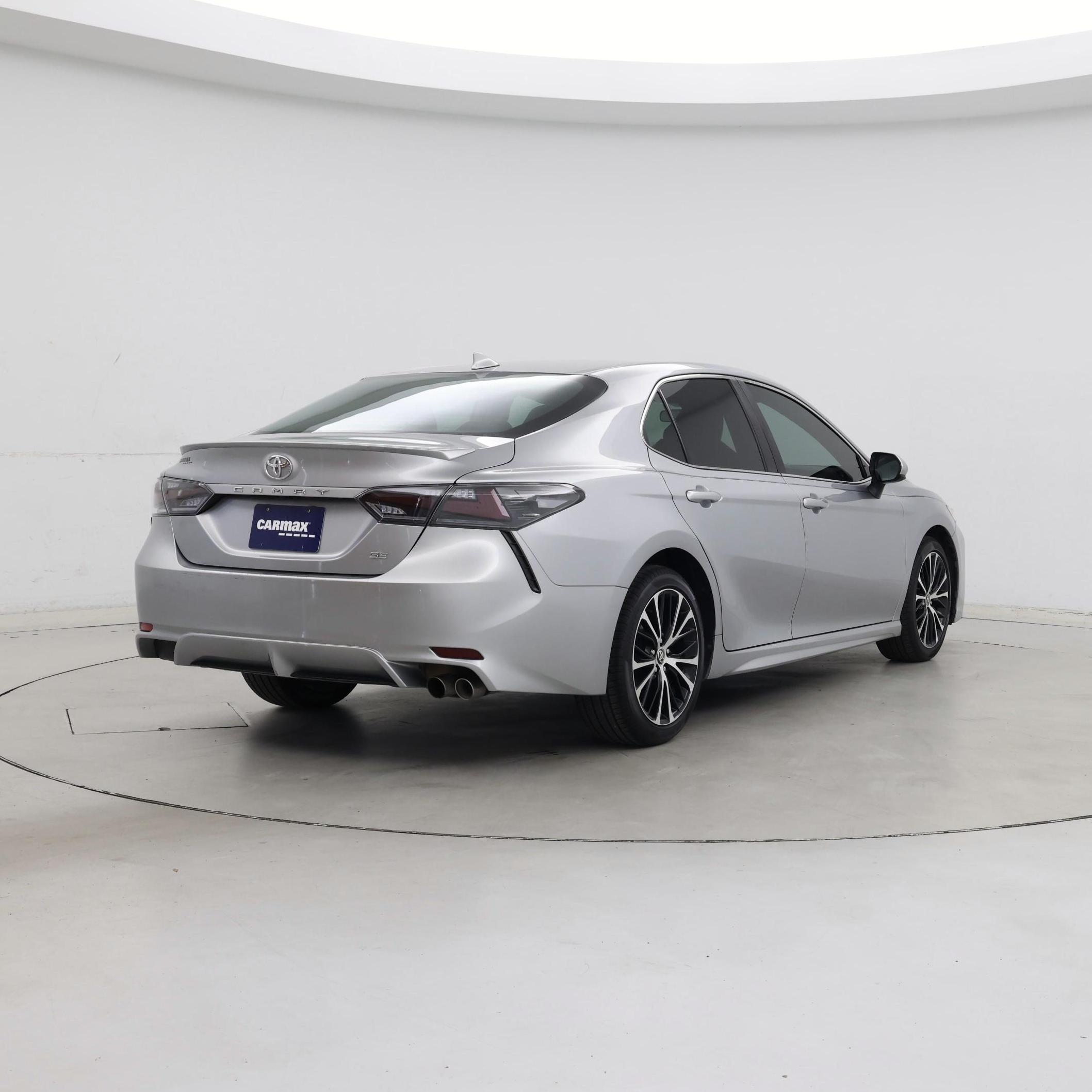 Thumbnail: 2020 Toyota Camry - 8
