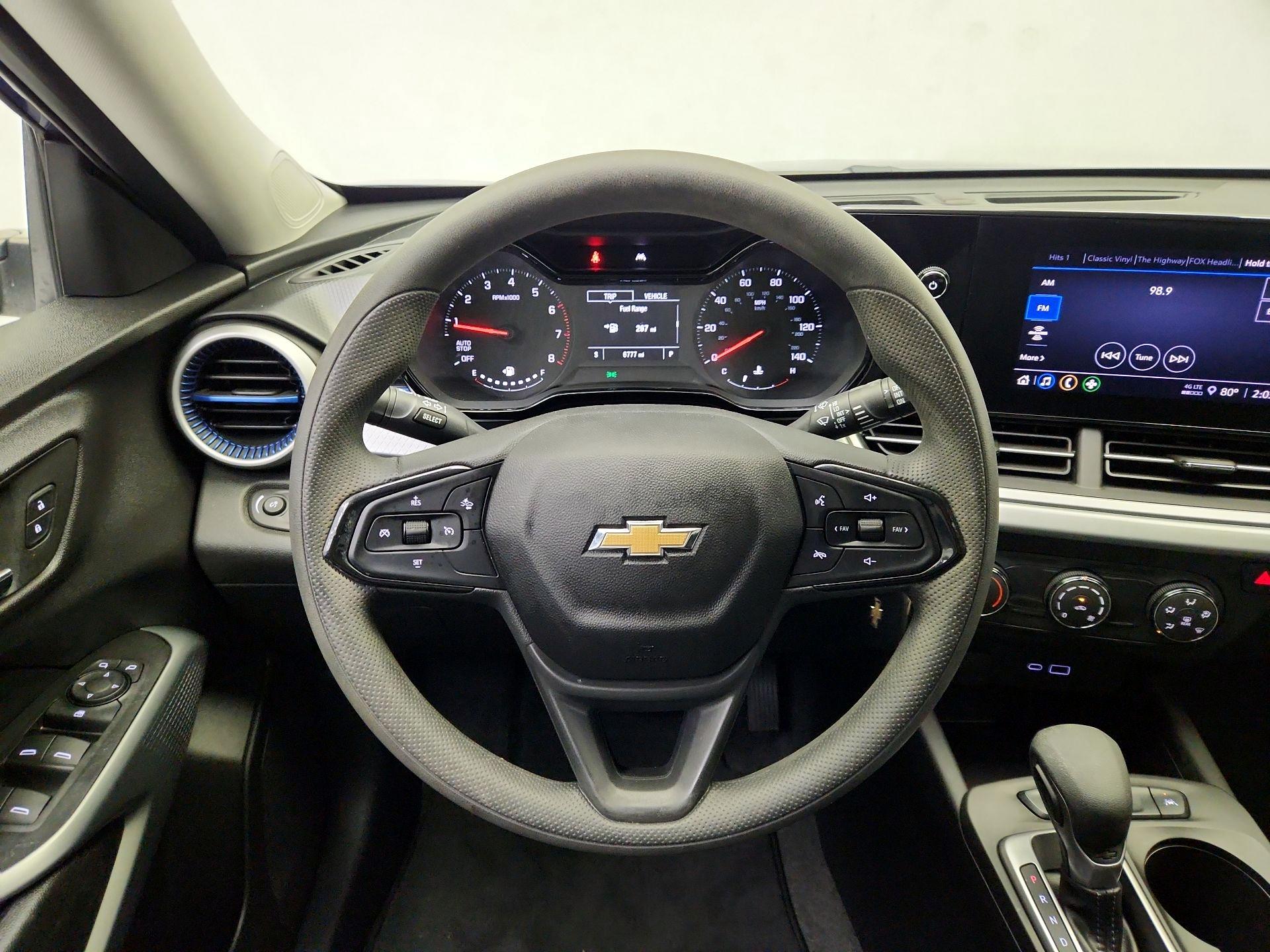 Thumbnail: 2024 Chevrolet Trax - 10