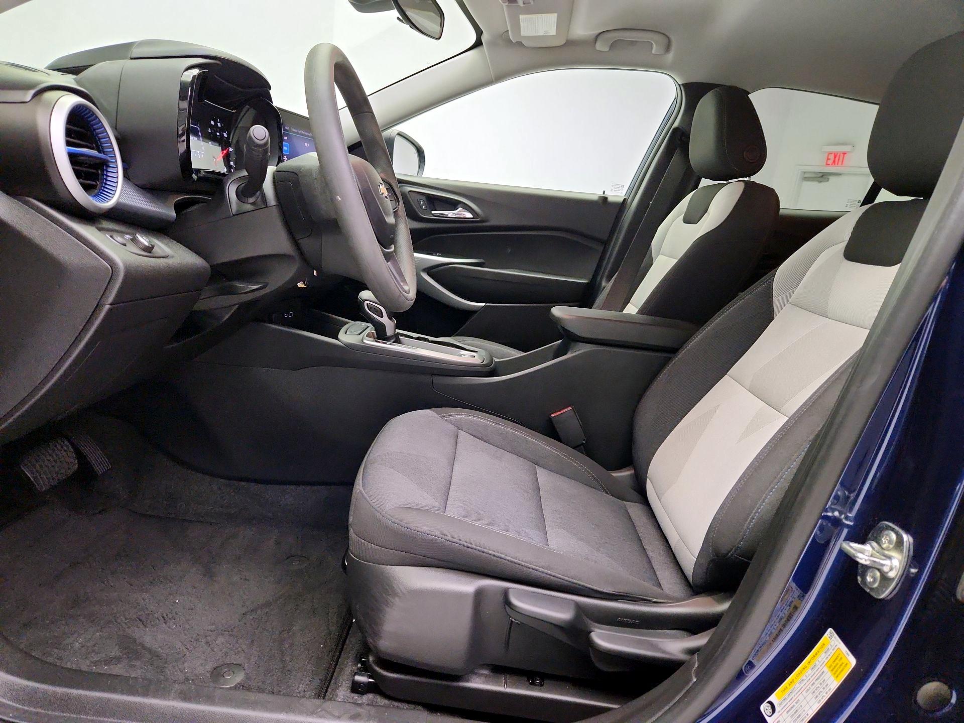 Thumbnail: 2024 Chevrolet Trax - 11
