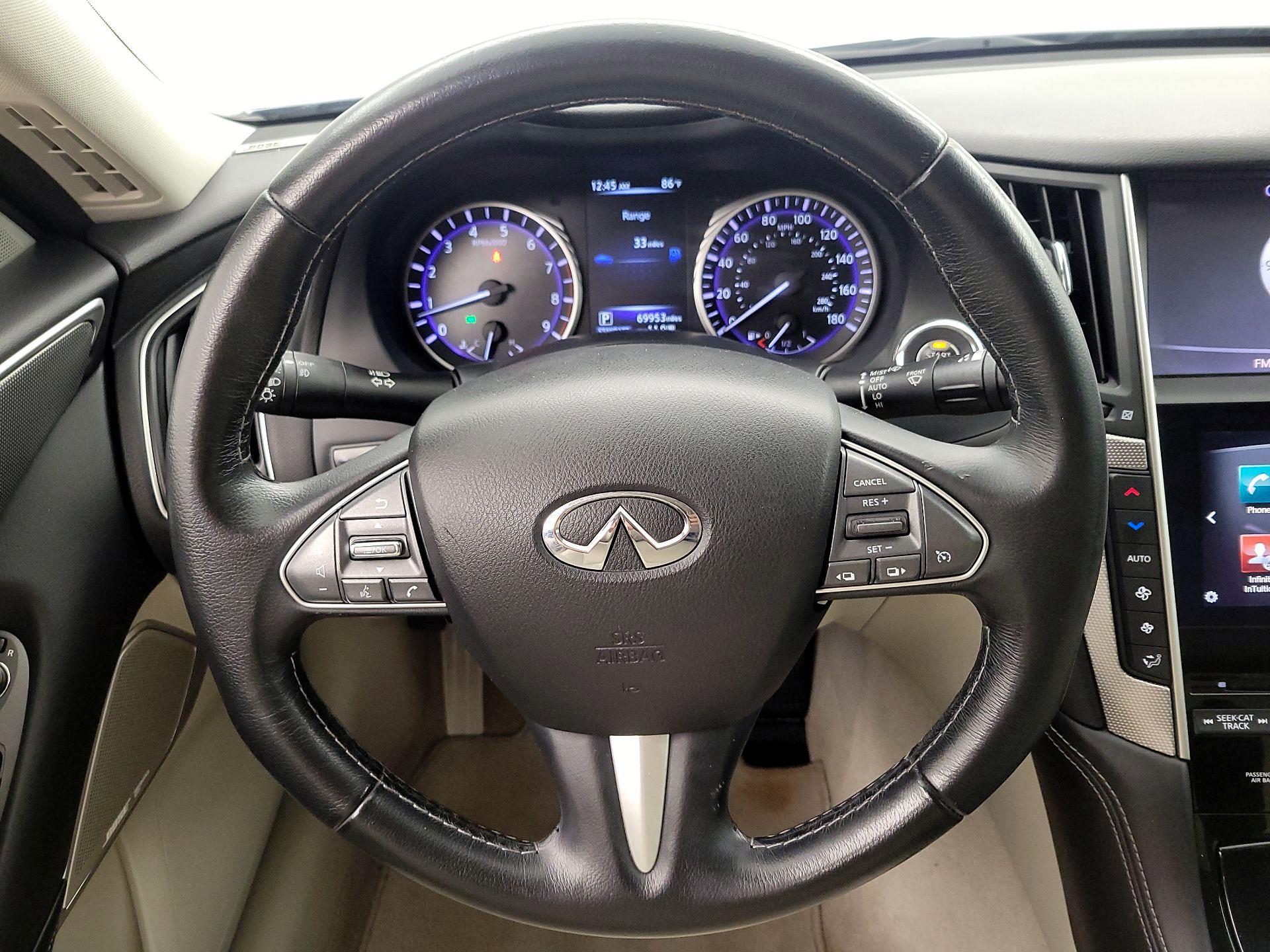 Thumbnail: 2017 INFINITI Q50 - 10
