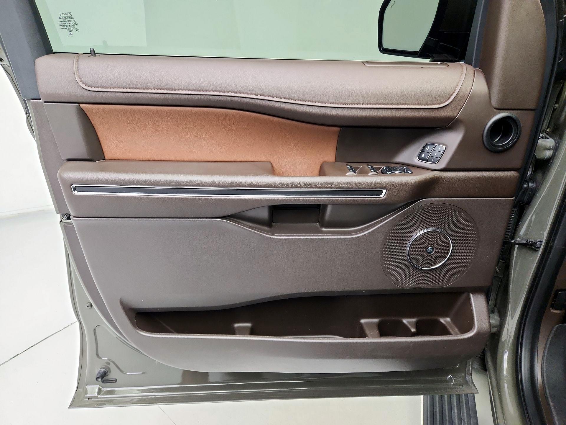 Thumbnail: 2024 Ford Expedition - 12