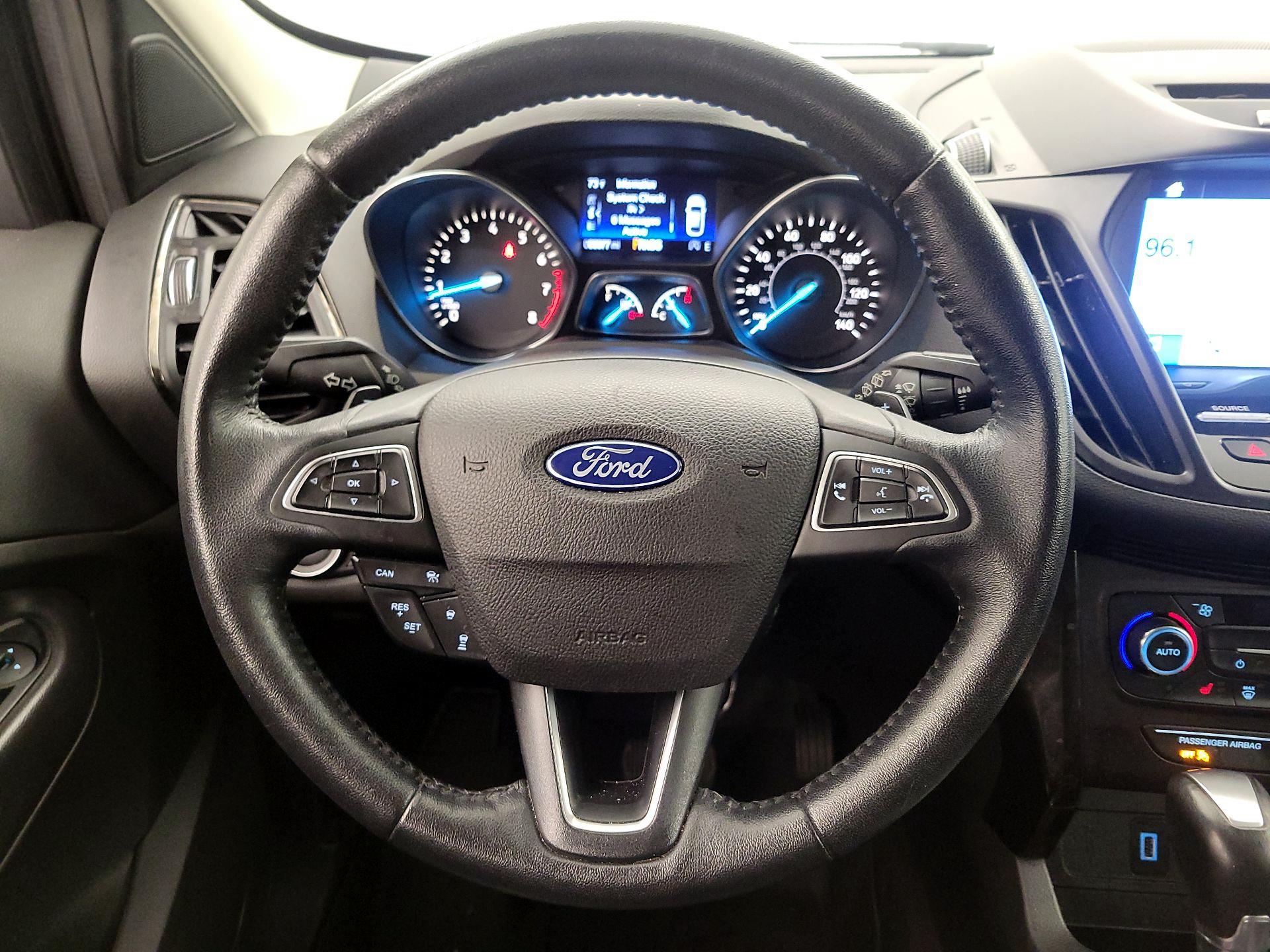 Thumbnail: 2017 Ford Escape - 10