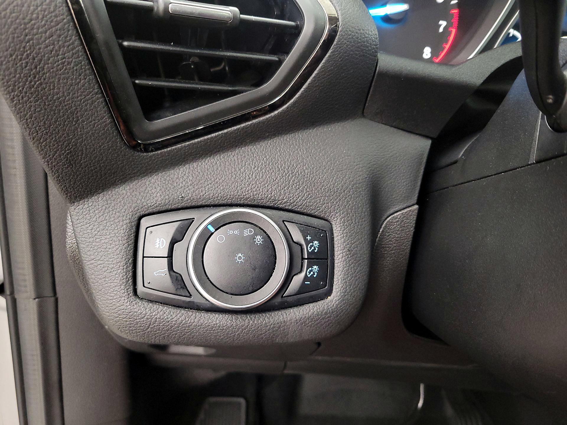 Thumbnail: 2017 Ford Escape - 13