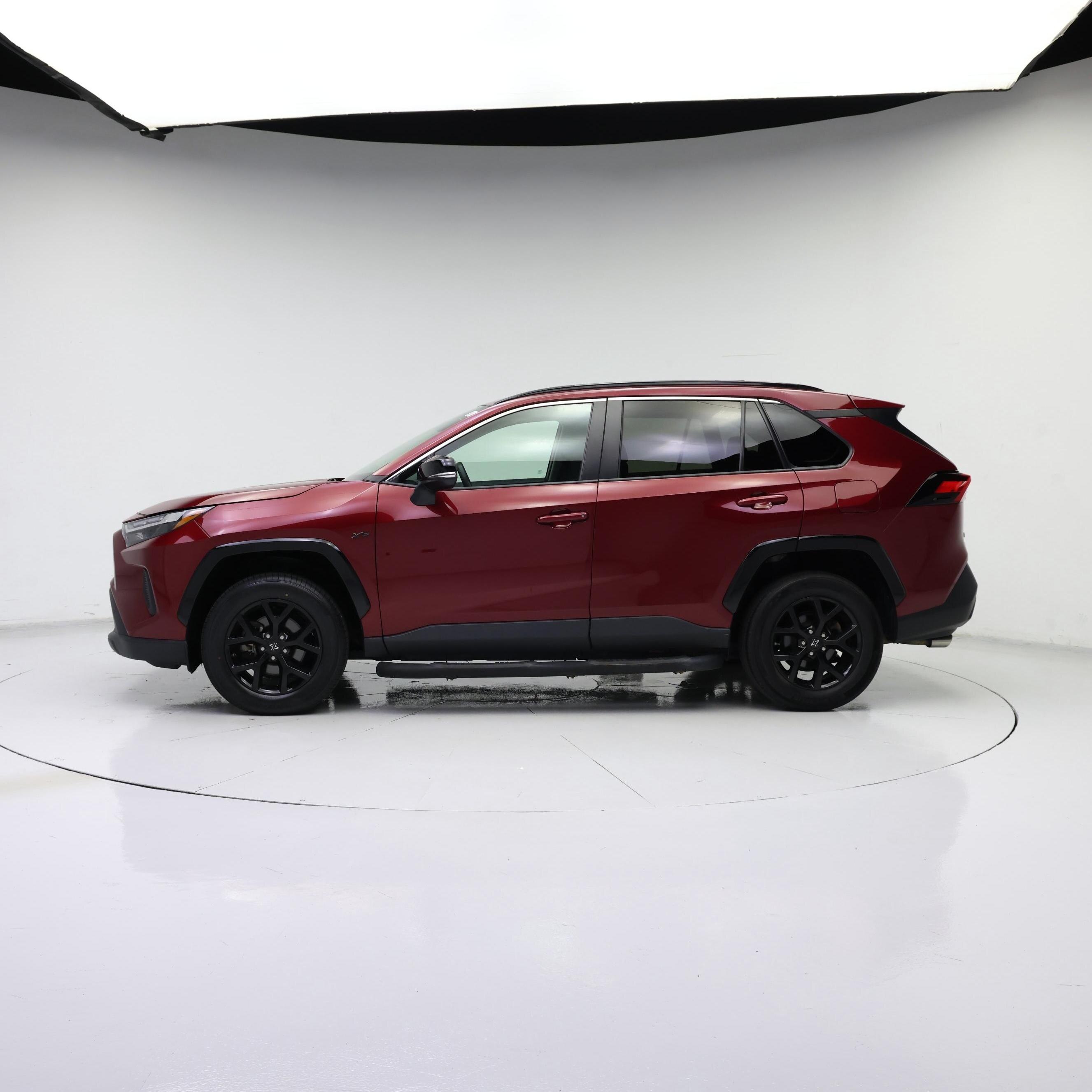 Thumbnail: 2023 Toyota RAV4 - 3