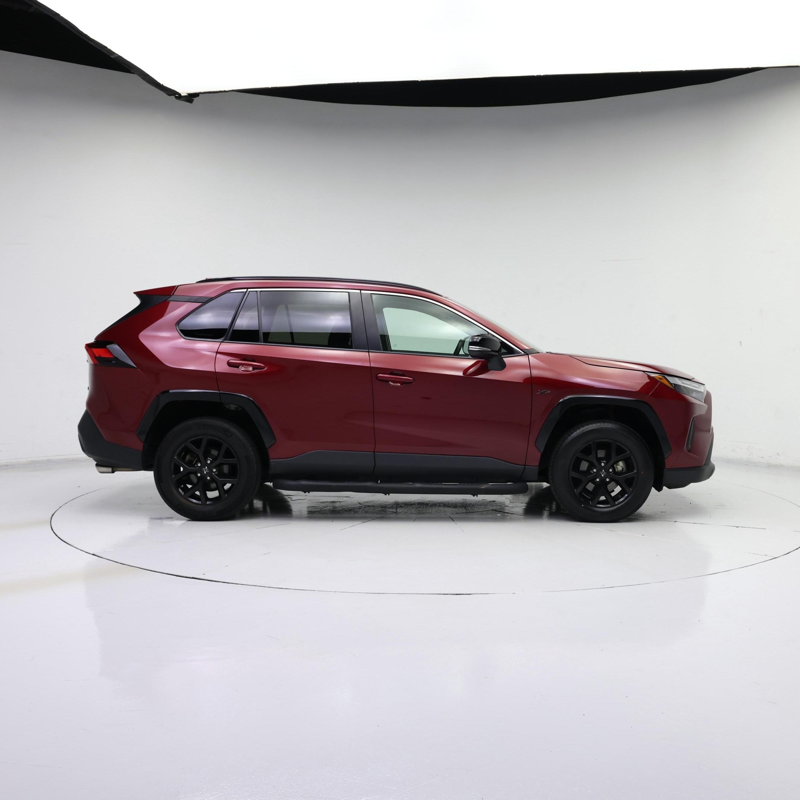 Thumbnail: 2023 Toyota RAV4 - 7