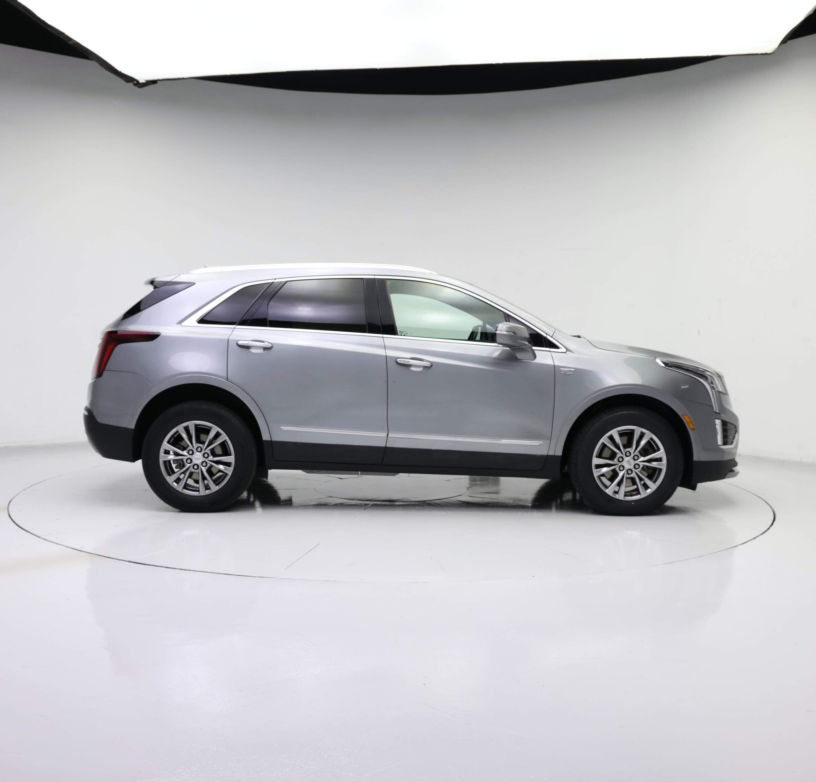 Thumbnail: 2023 Cadillac XT5 - 7