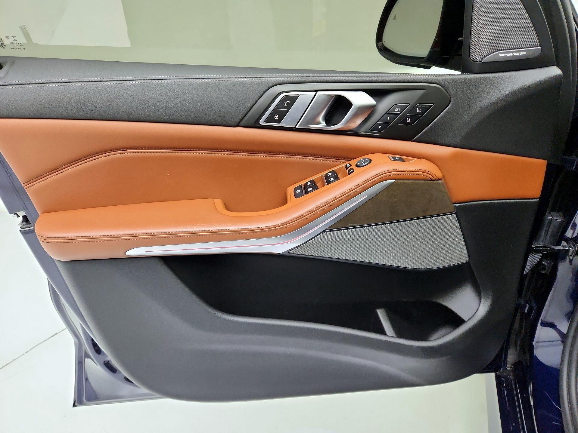 Thumbnail: 2021 BMW X5 - 12