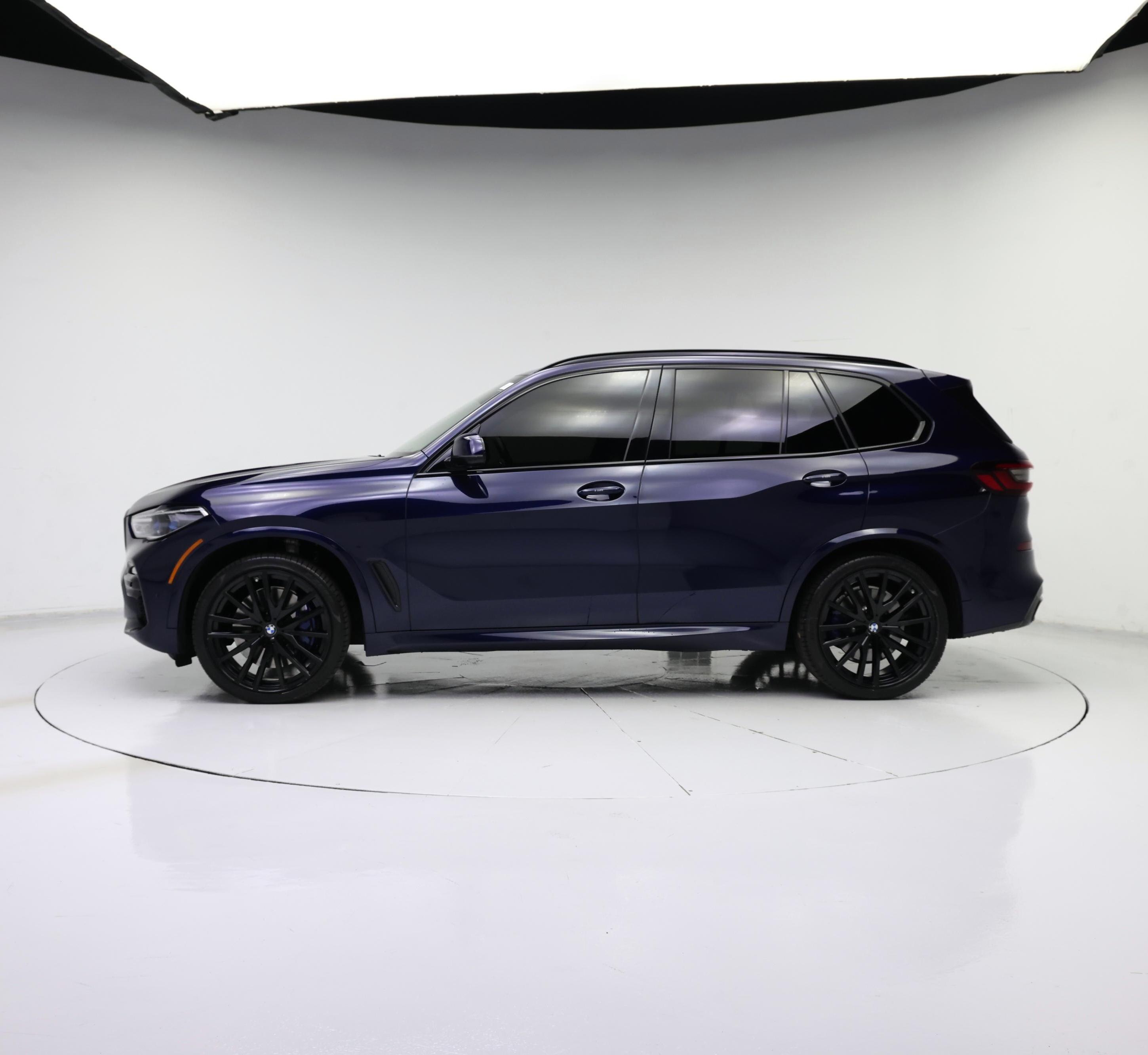 Thumbnail: 2021 BMW X5 - 3