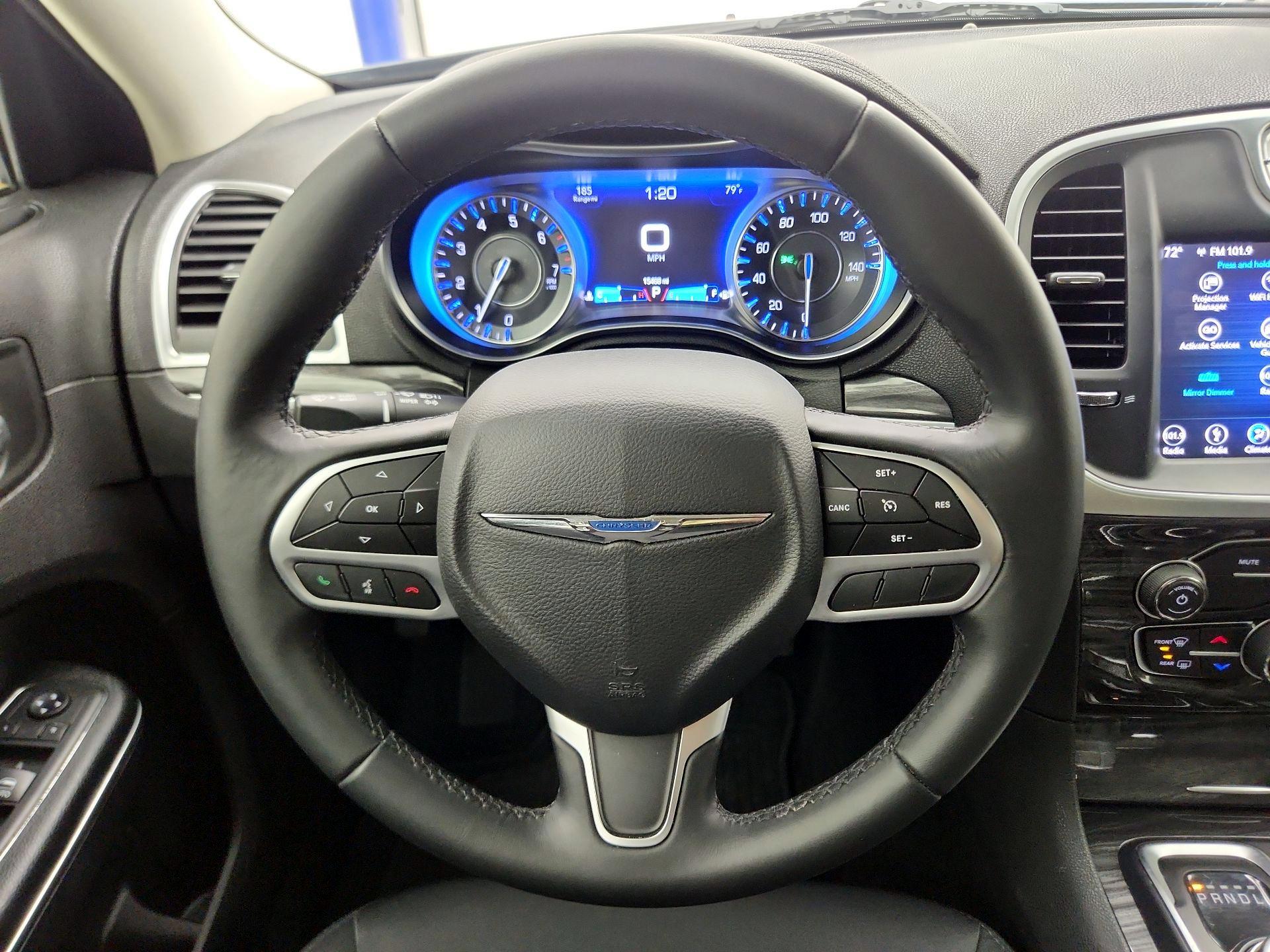 Thumbnail: 2018 Chrysler 300 - 10