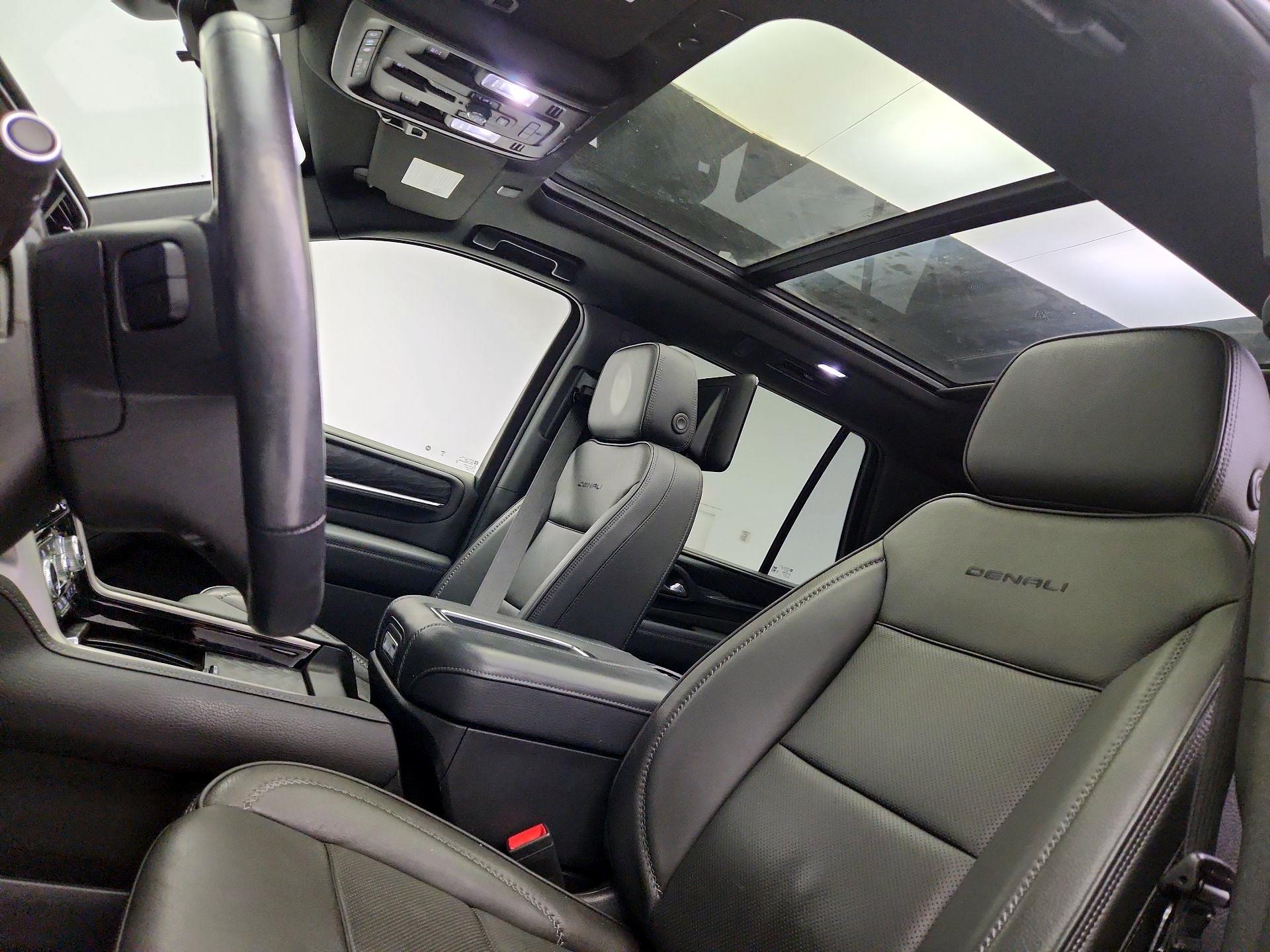 Thumbnail: 2023 GMC Yukon - 19