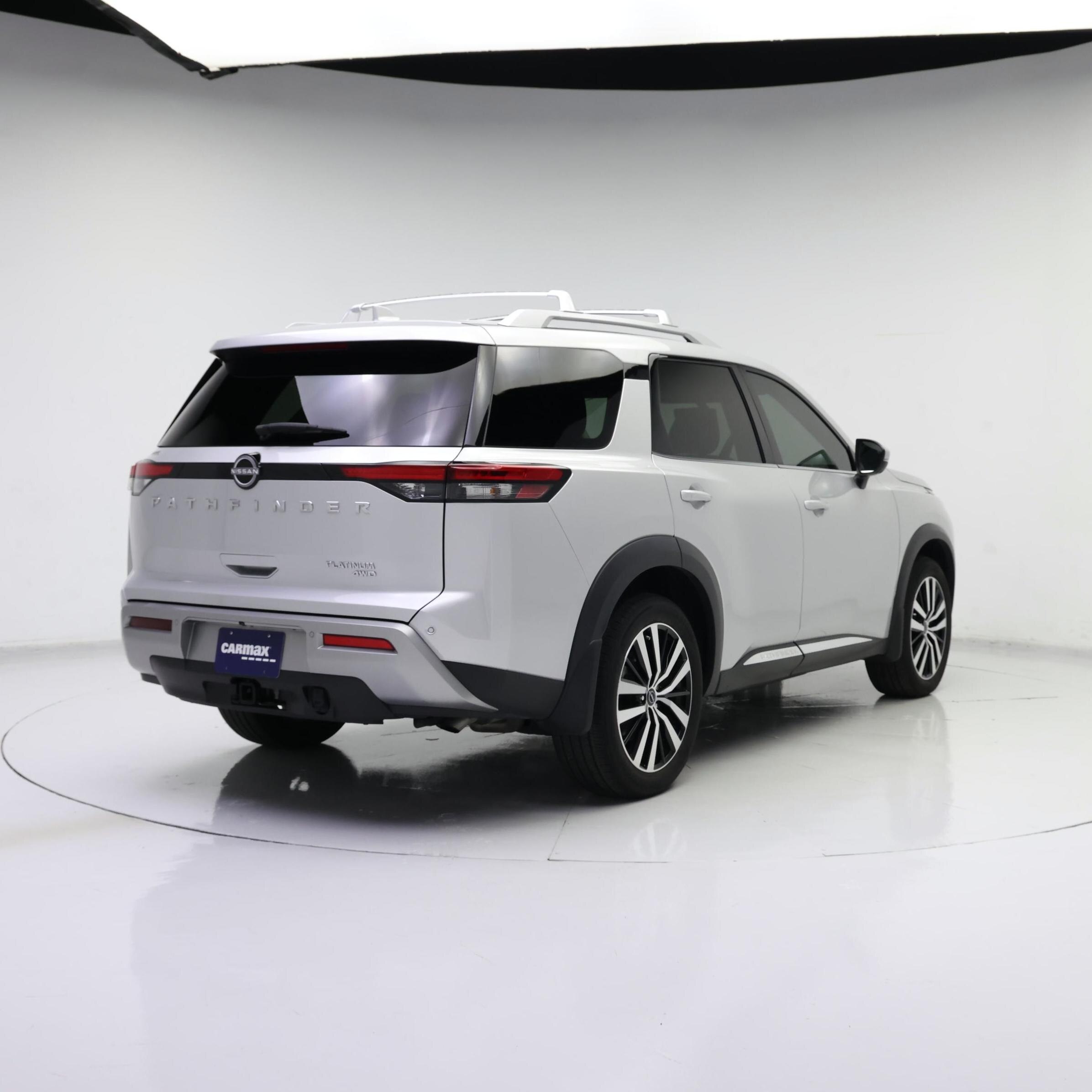 Thumbnail: 2023 Nissan Pathfinder - 8