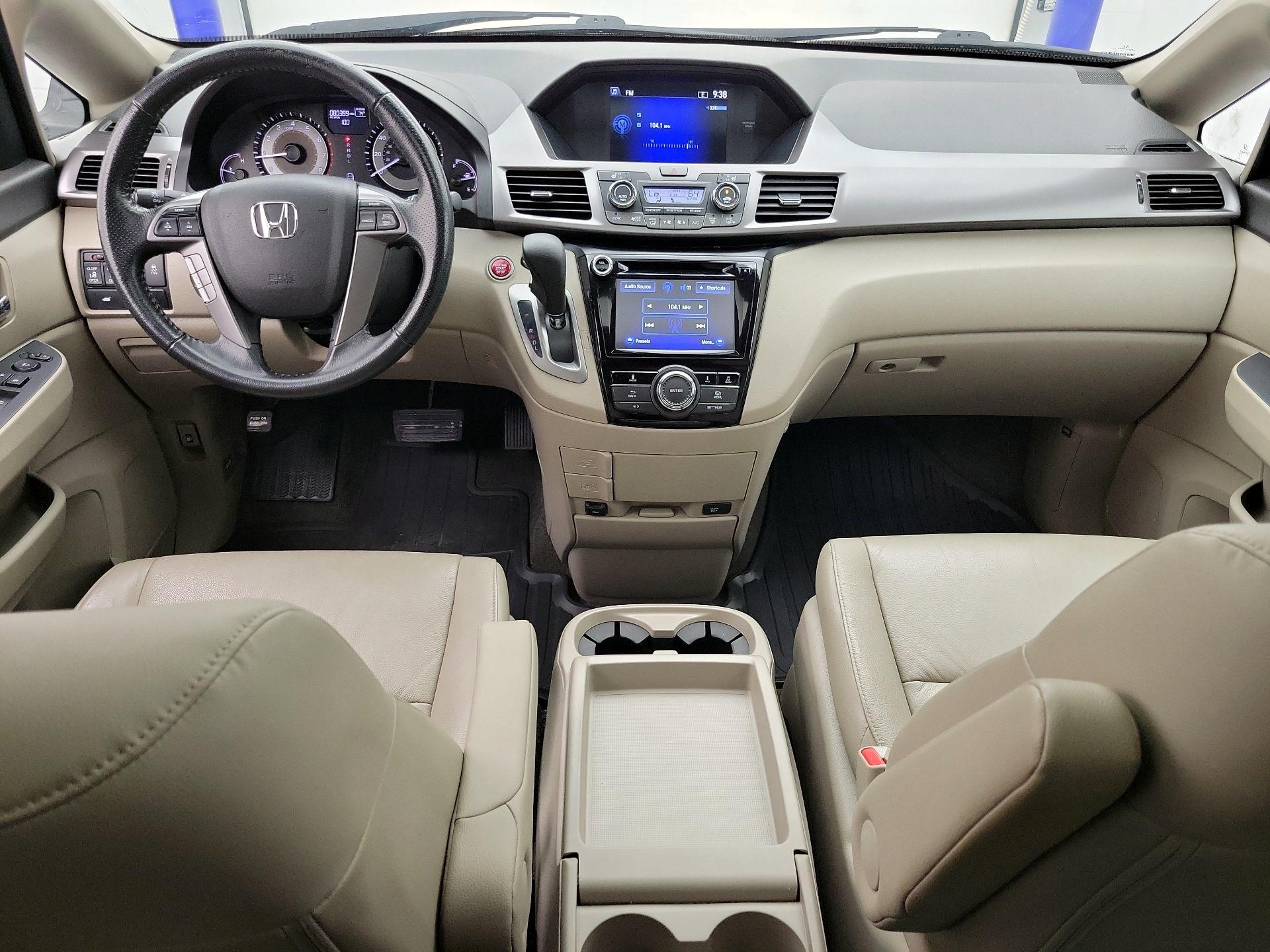 Thumbnail: 2015 Honda Odyssey - 9