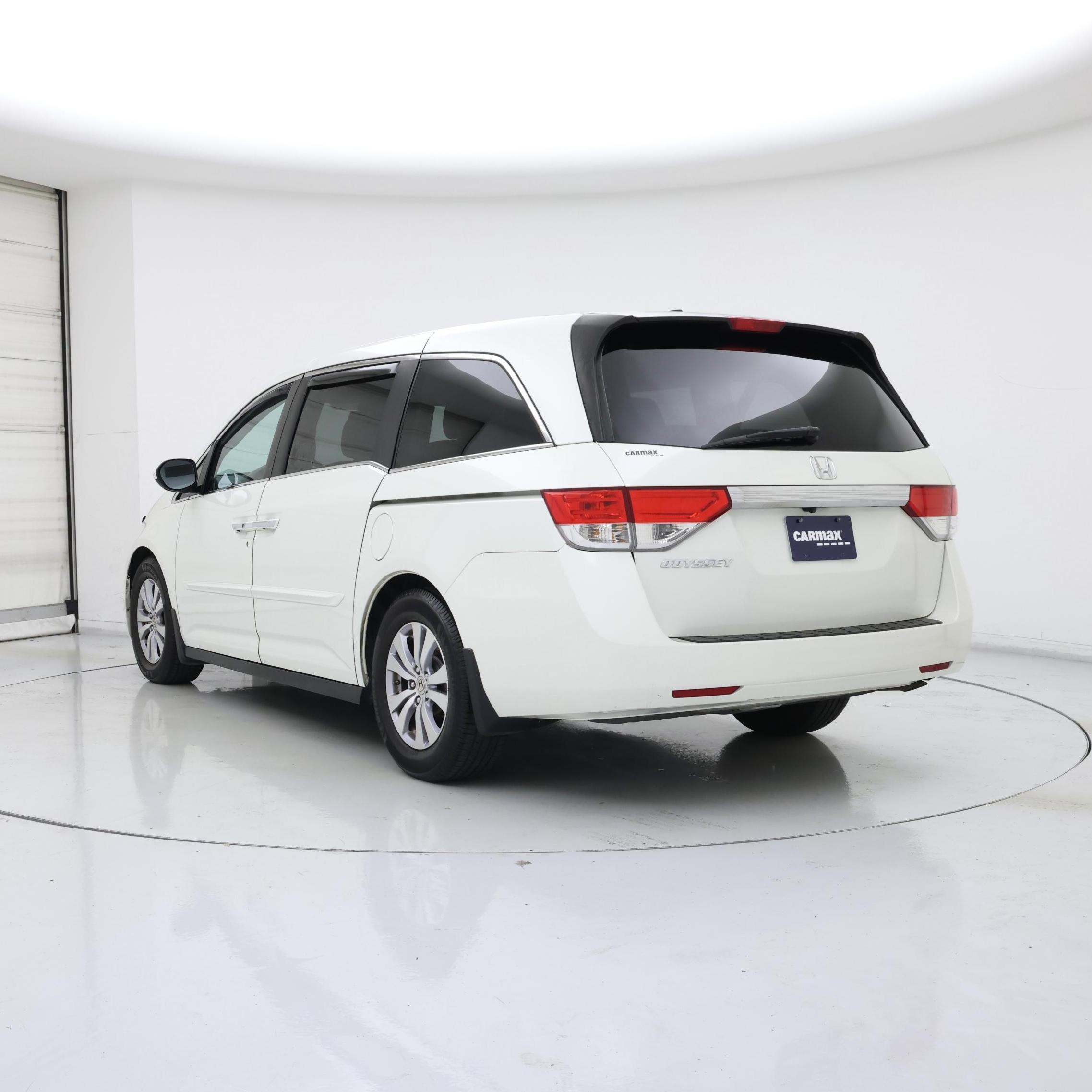 Thumbnail: 2015 Honda Odyssey - 2